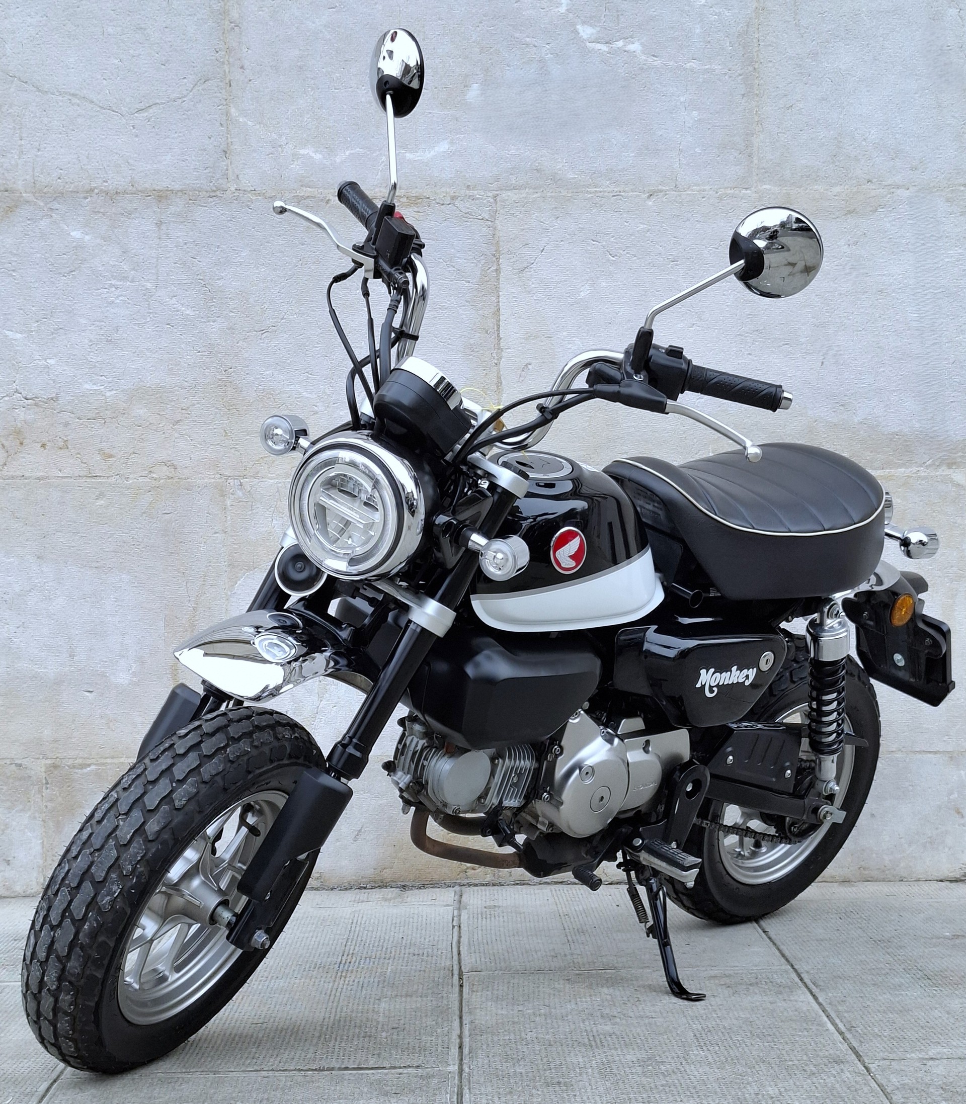 HONDA Z 125 Monkey-showroom-element-3