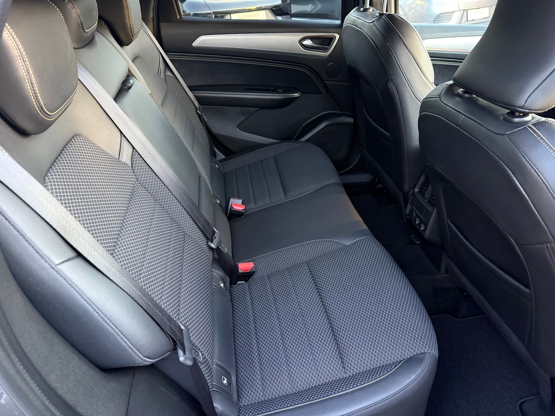 RENAULT Arkana 1.3 TCe Techno EDC-image-9
