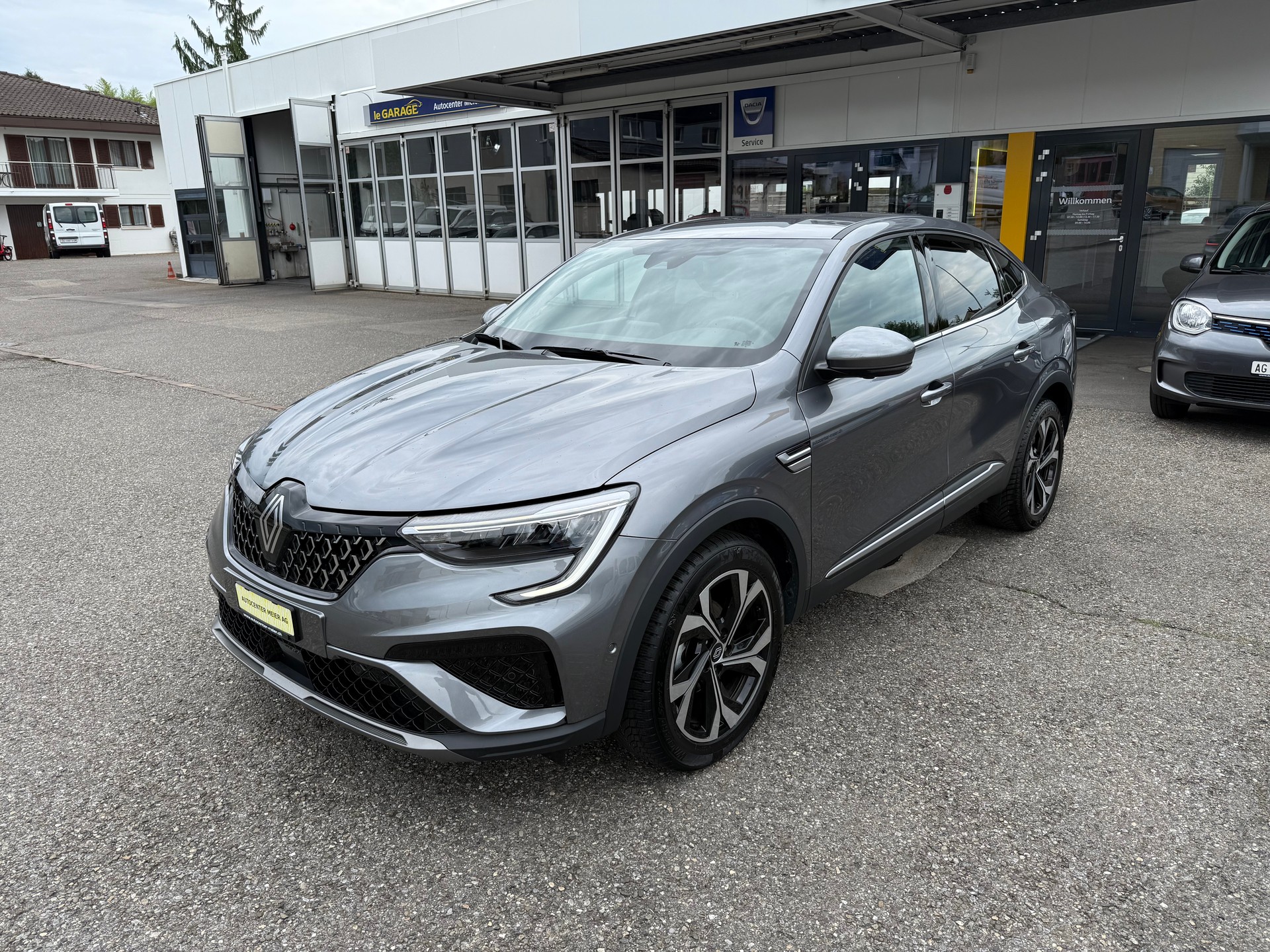 RENAULT Arkana 1.3 TCe Techno EDC-image-1