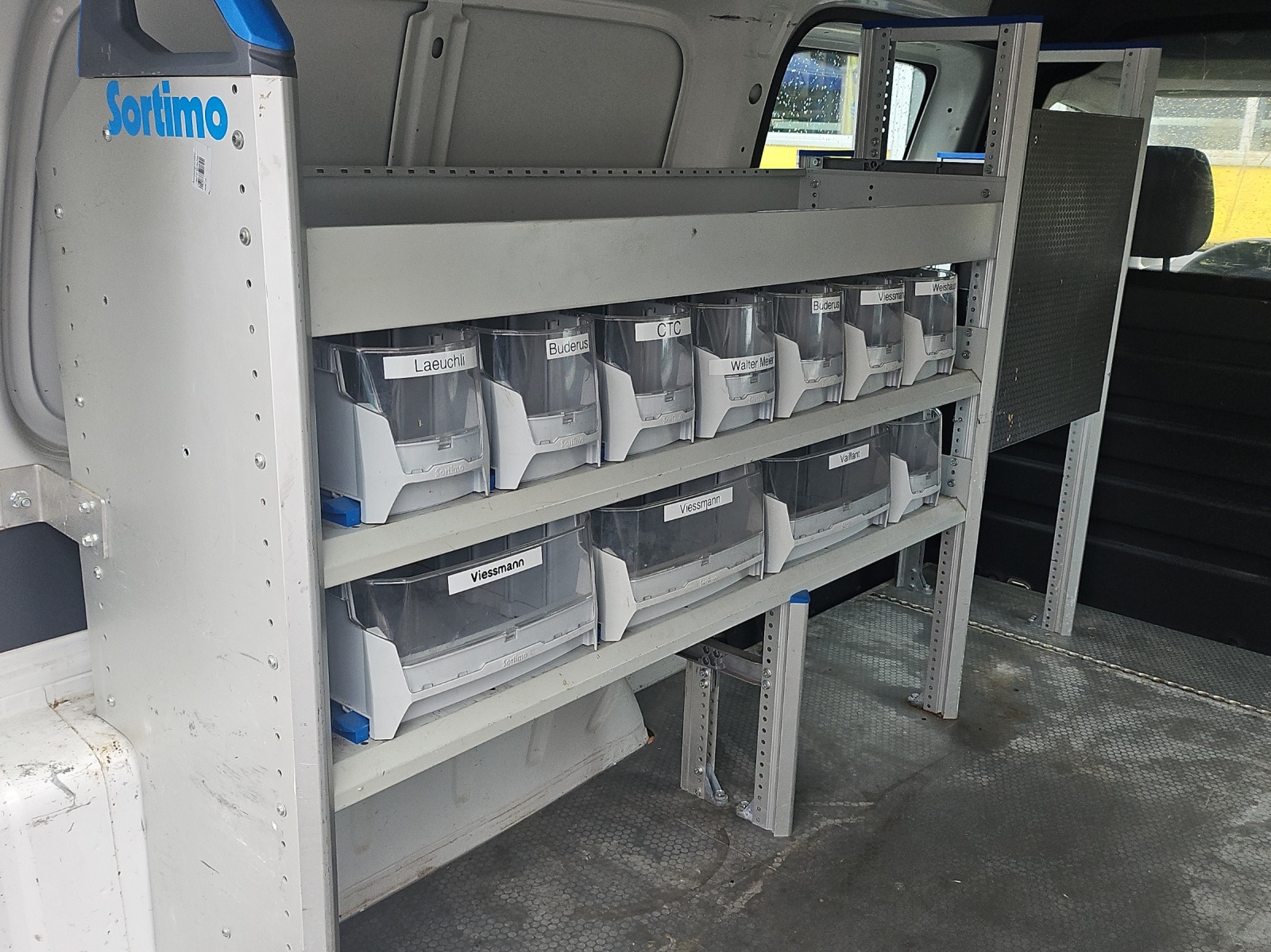 VW Caddy Maxi 2.0 EcoFuel-image-13