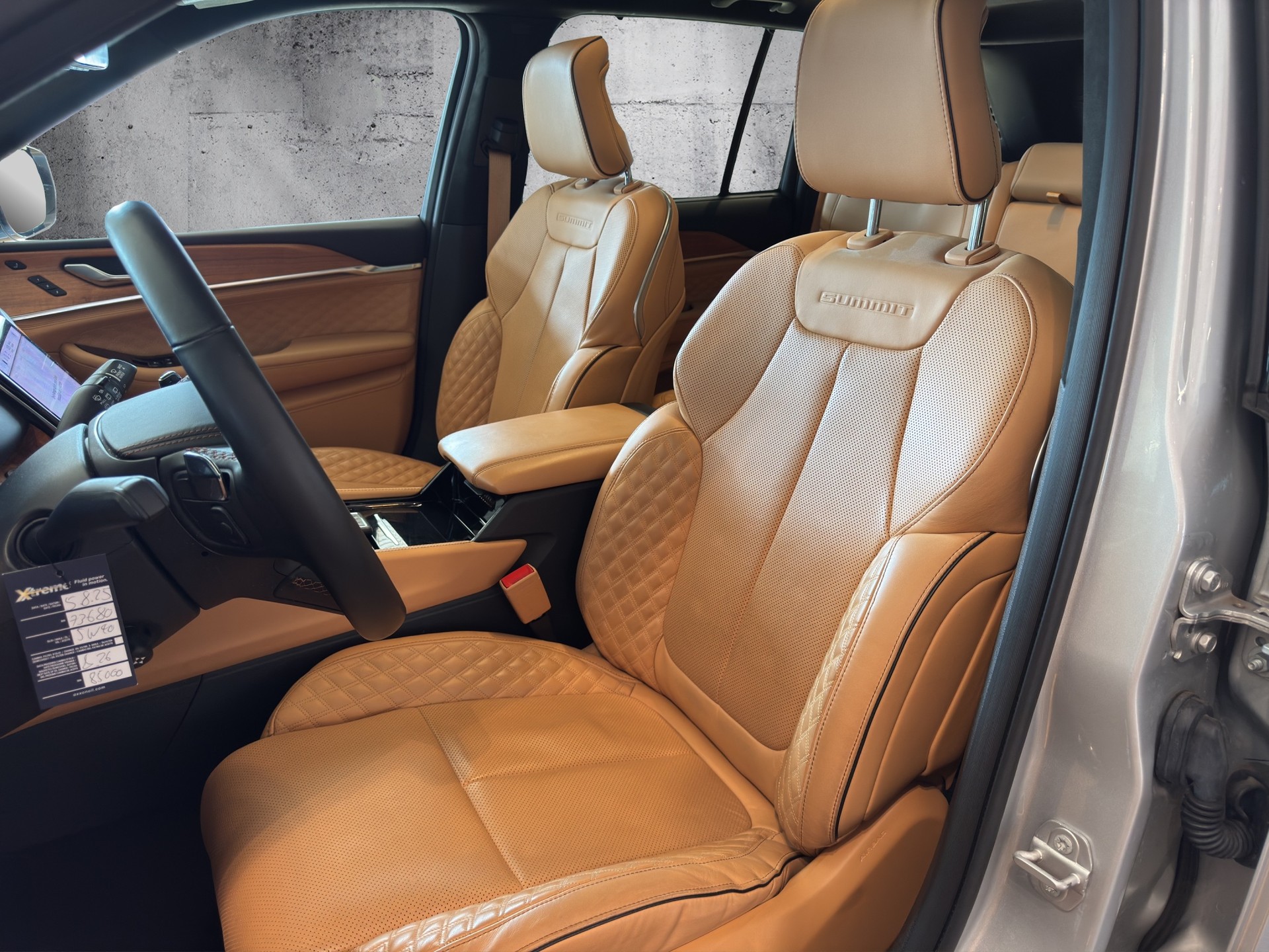JEEP Hemi Summit Reserve-image-13
