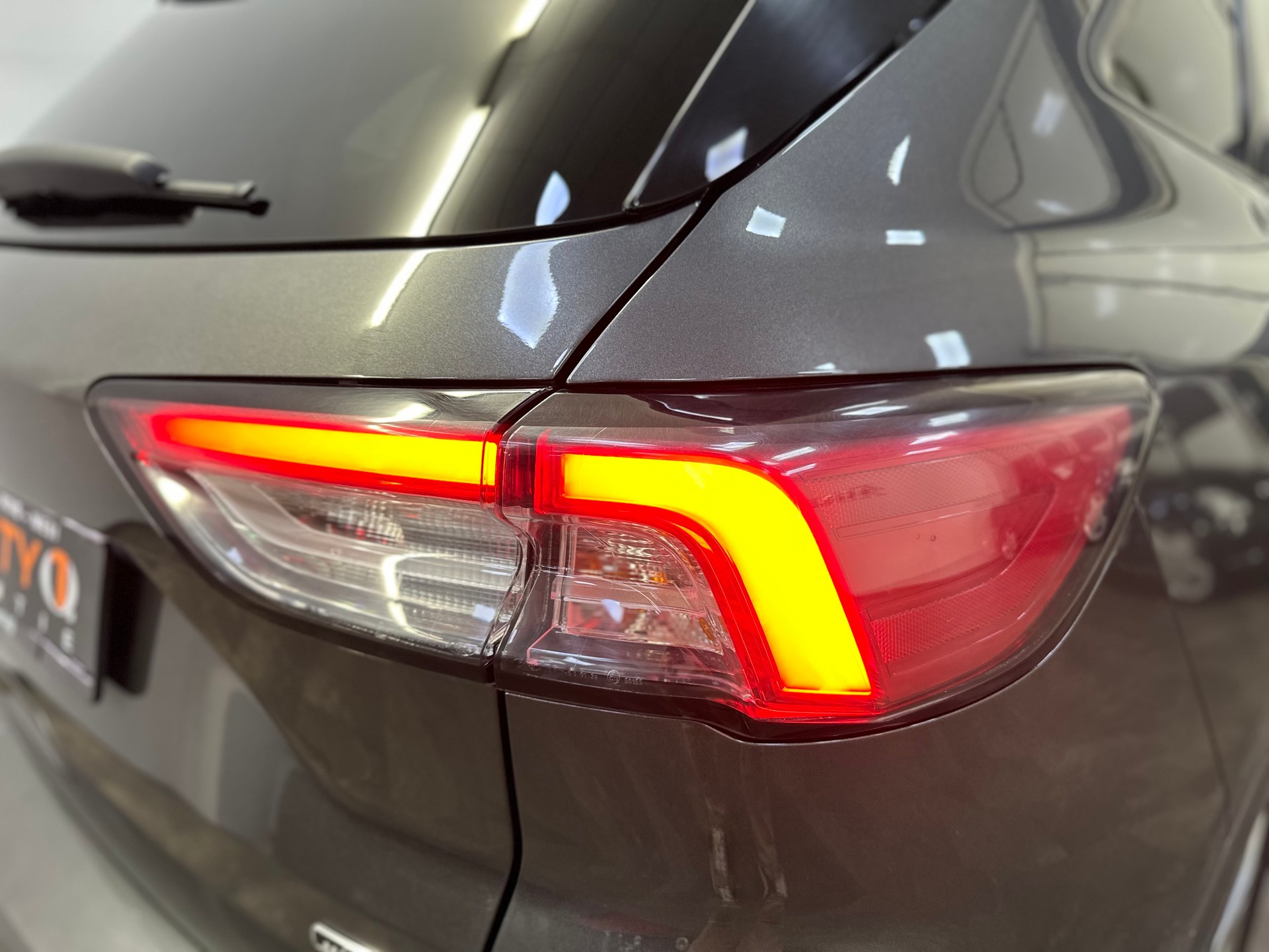 FORD Kuga 2.5 PHEV ST-Line 2WD-image-9