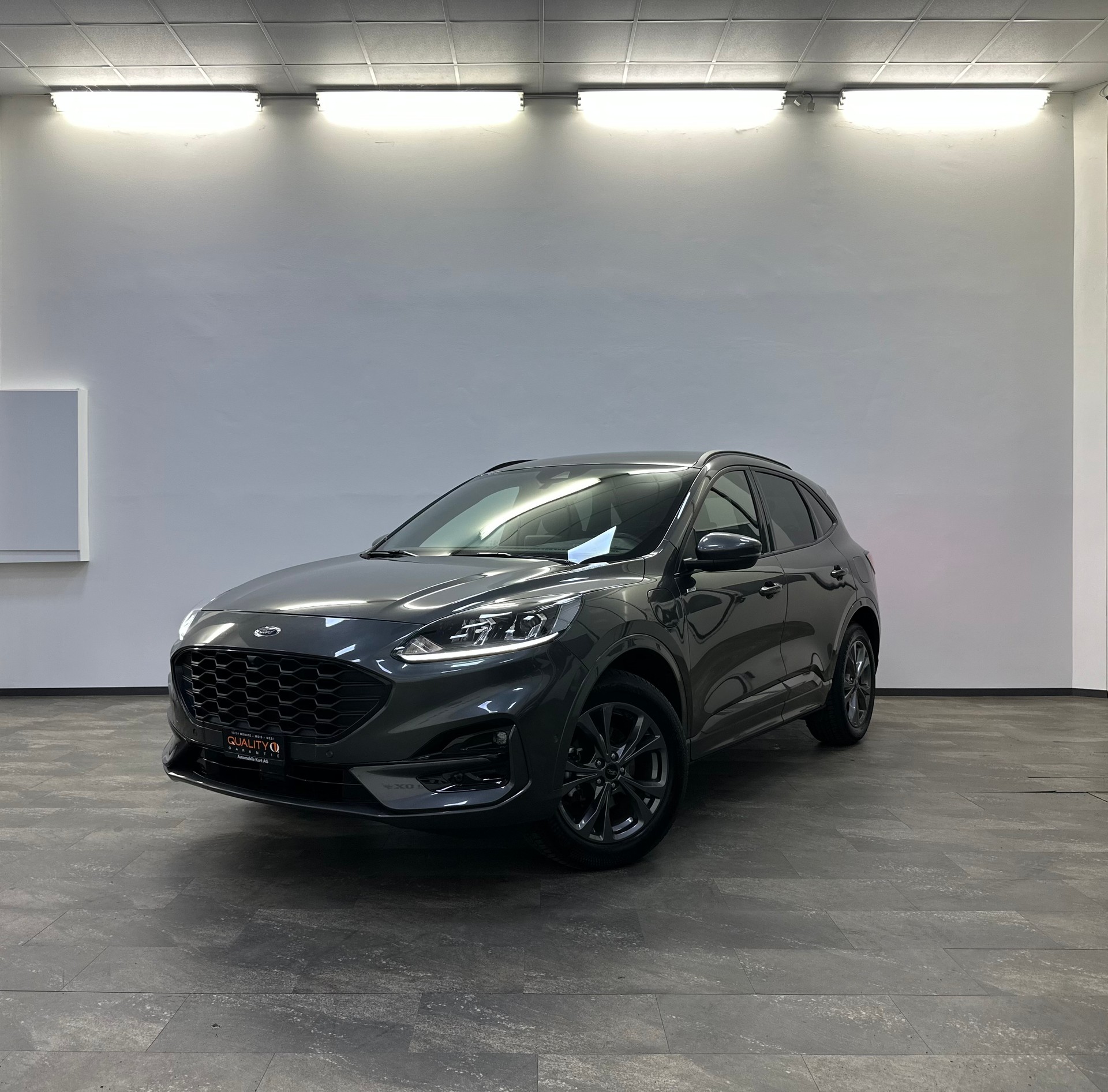 FORD Kuga 2.5 PHEV ST-Line 2WD-image-0
