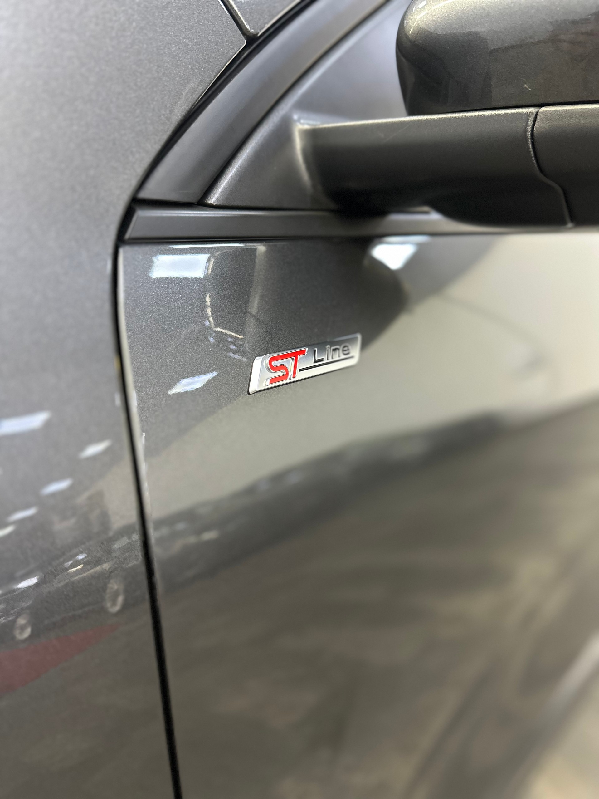 FORD Kuga 2.5 PHEV ST-Line 2WD-image-10