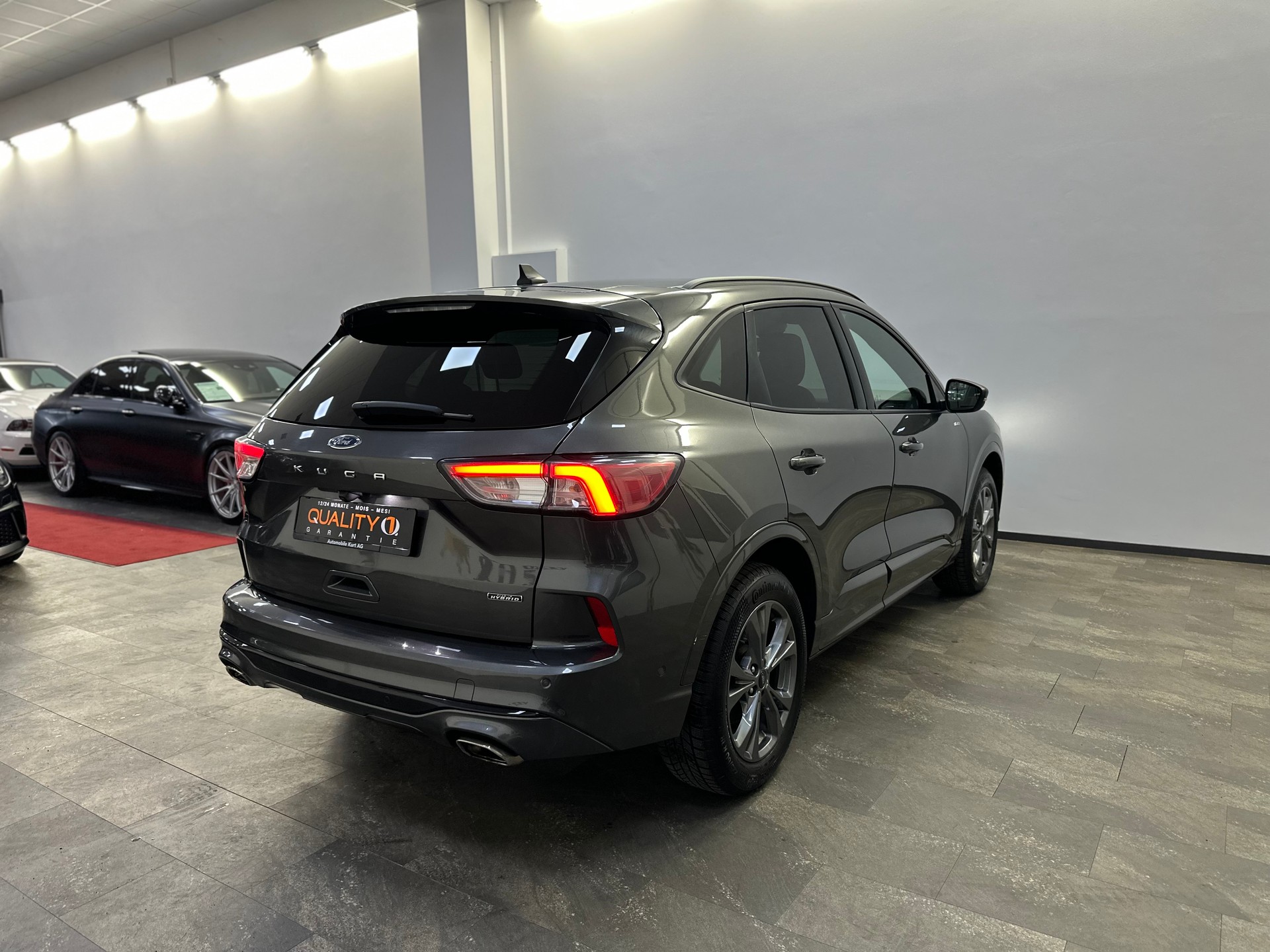 FORD Kuga 2.5 PHEV ST-Line 2WD-image-5