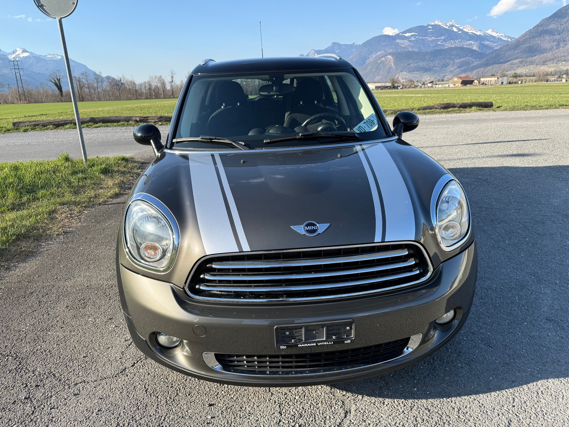 MINI Countryman Cooper FWD-image-7