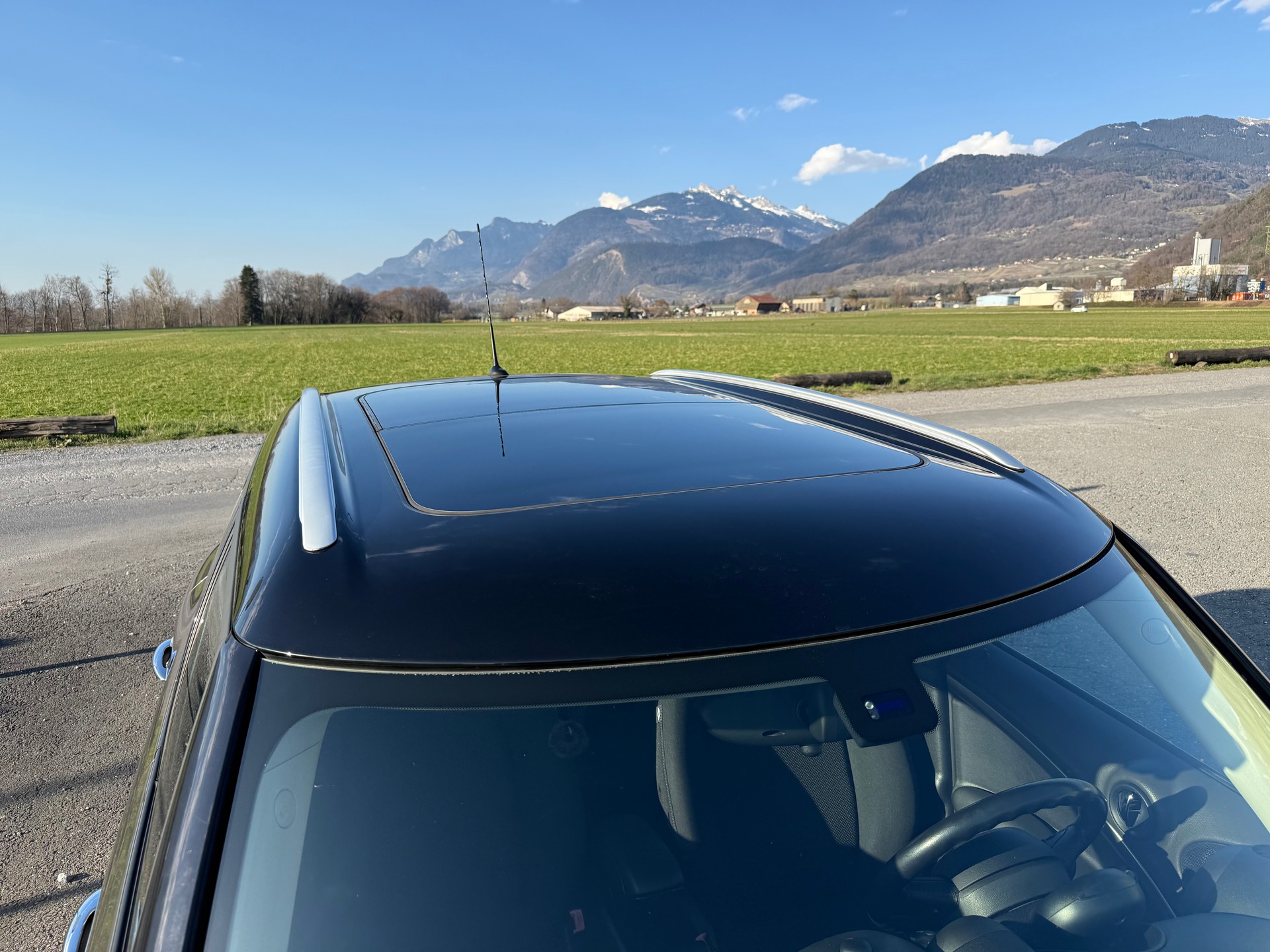 MINI Countryman Cooper FWD-image-8