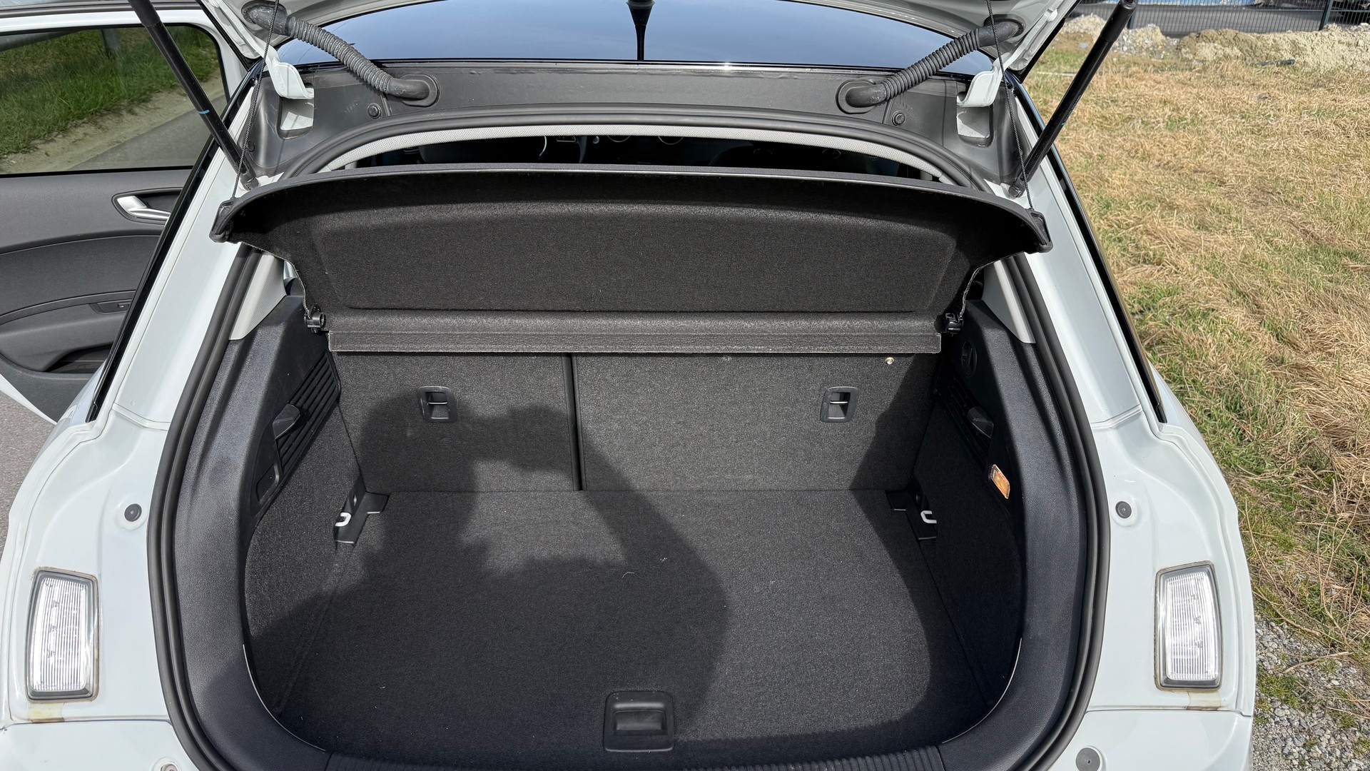 AUDI A1 Sportback 1.4 TFSI Attraction-image-9