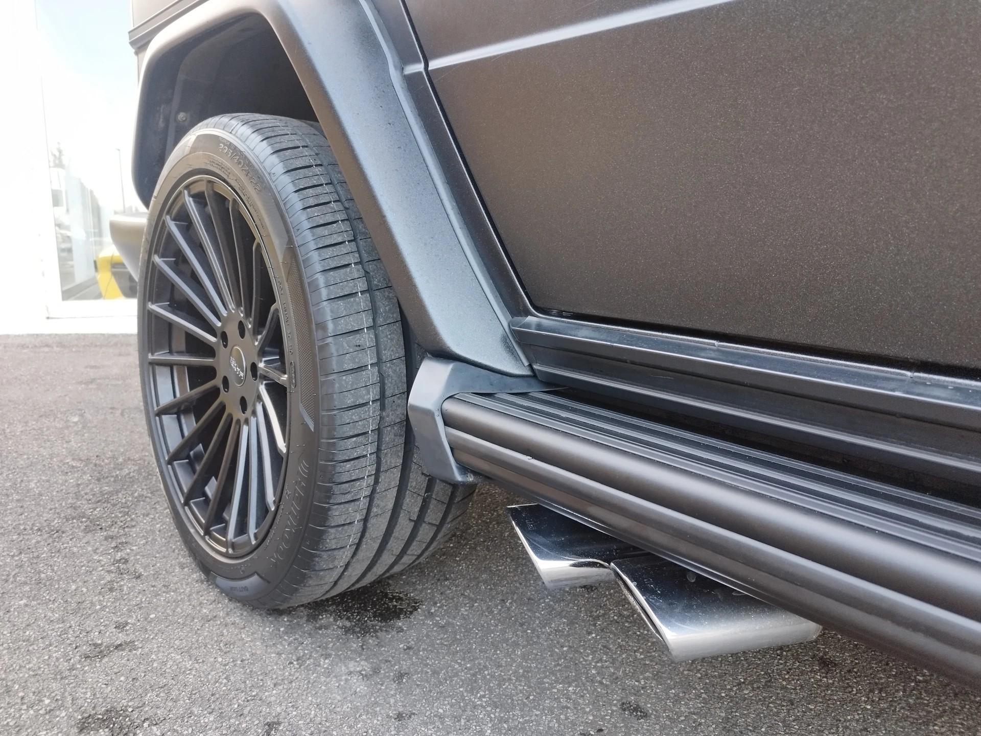MERCEDES-BENZ G 65 AMG Automatic-image-15
