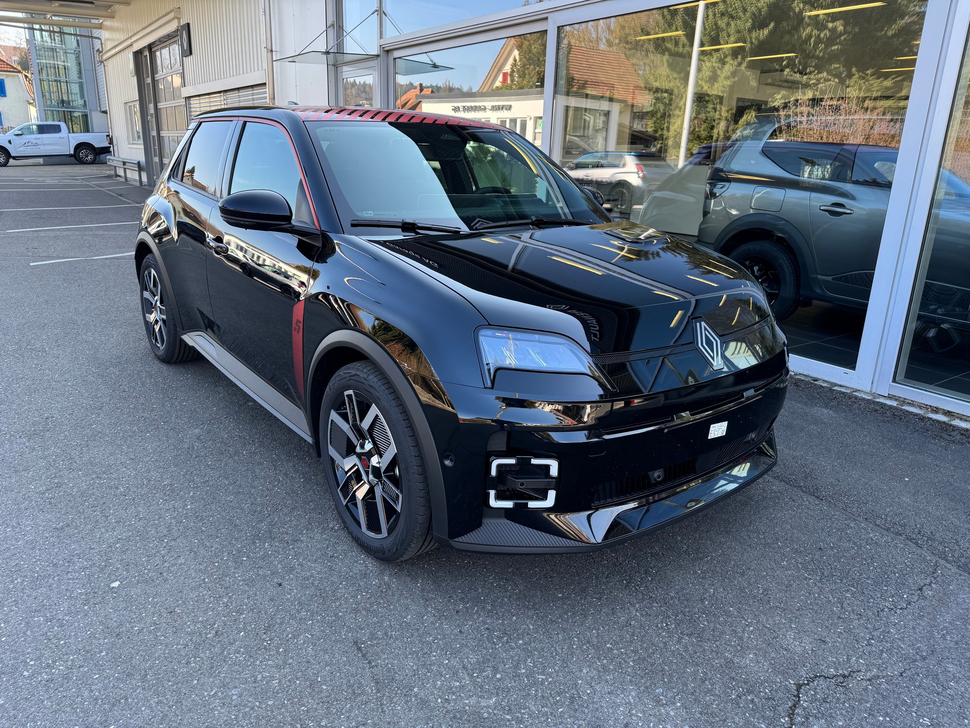 RENAULT R5 E-Tech Comfort Range 52 kWh Techno-image-4