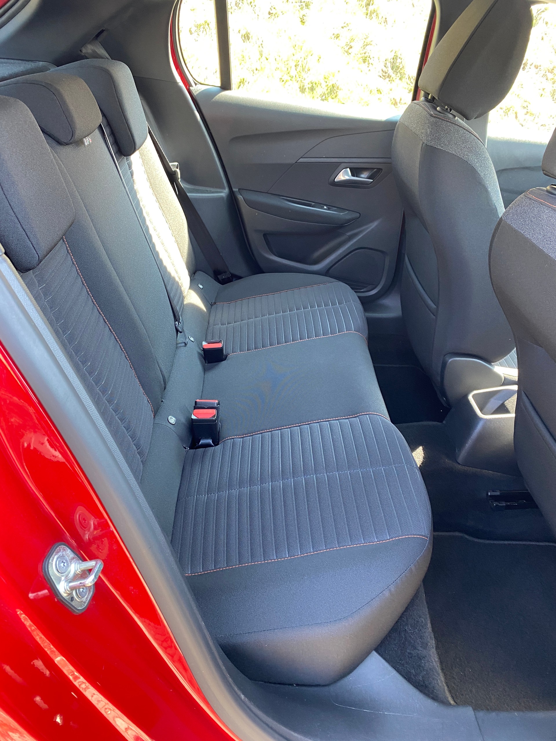 PEUGEOT 208 1.2 PureTech Active-image-5