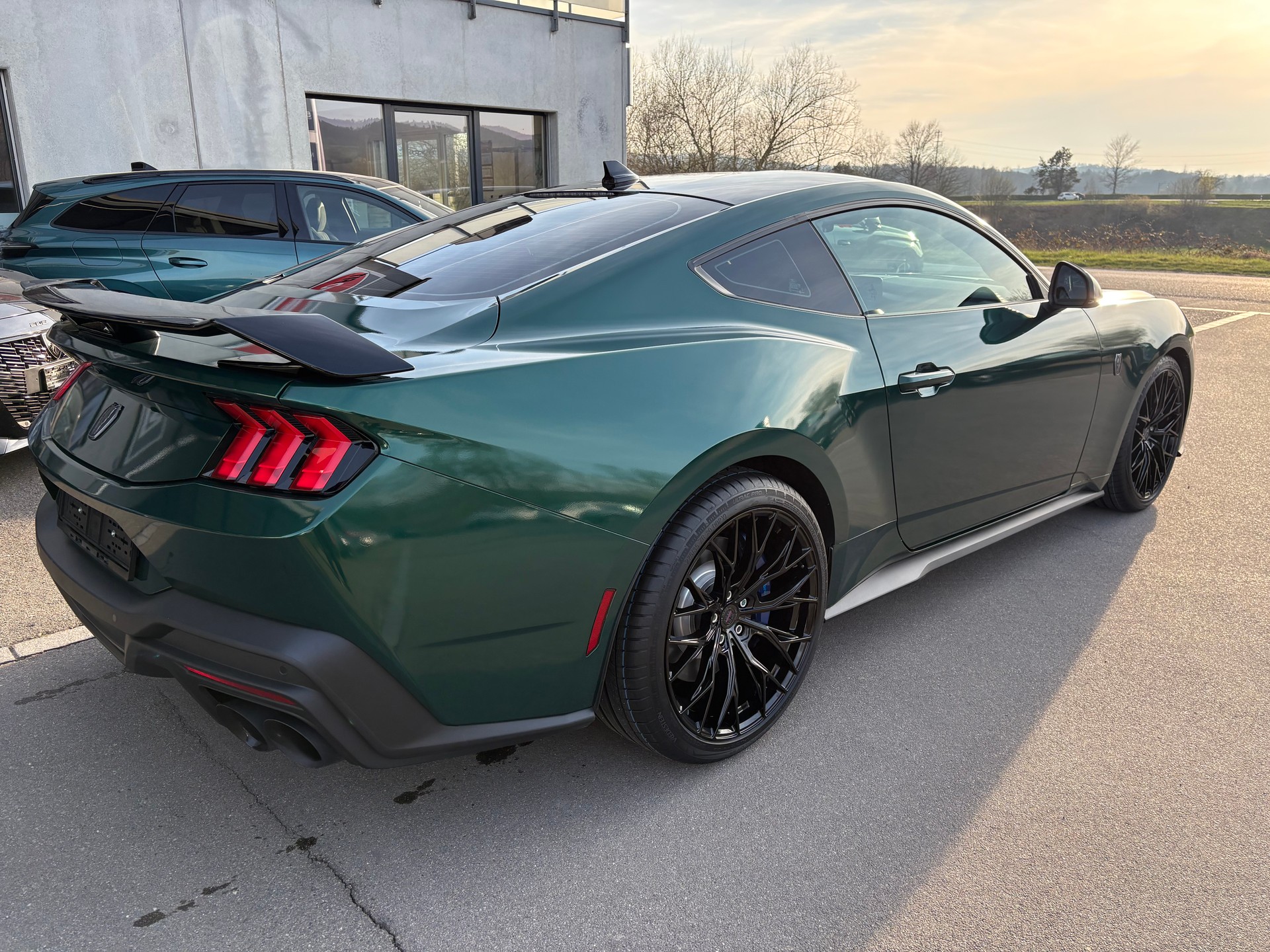 FORD Mustang Coupé 5.0 V8 Dark Horse-image-4