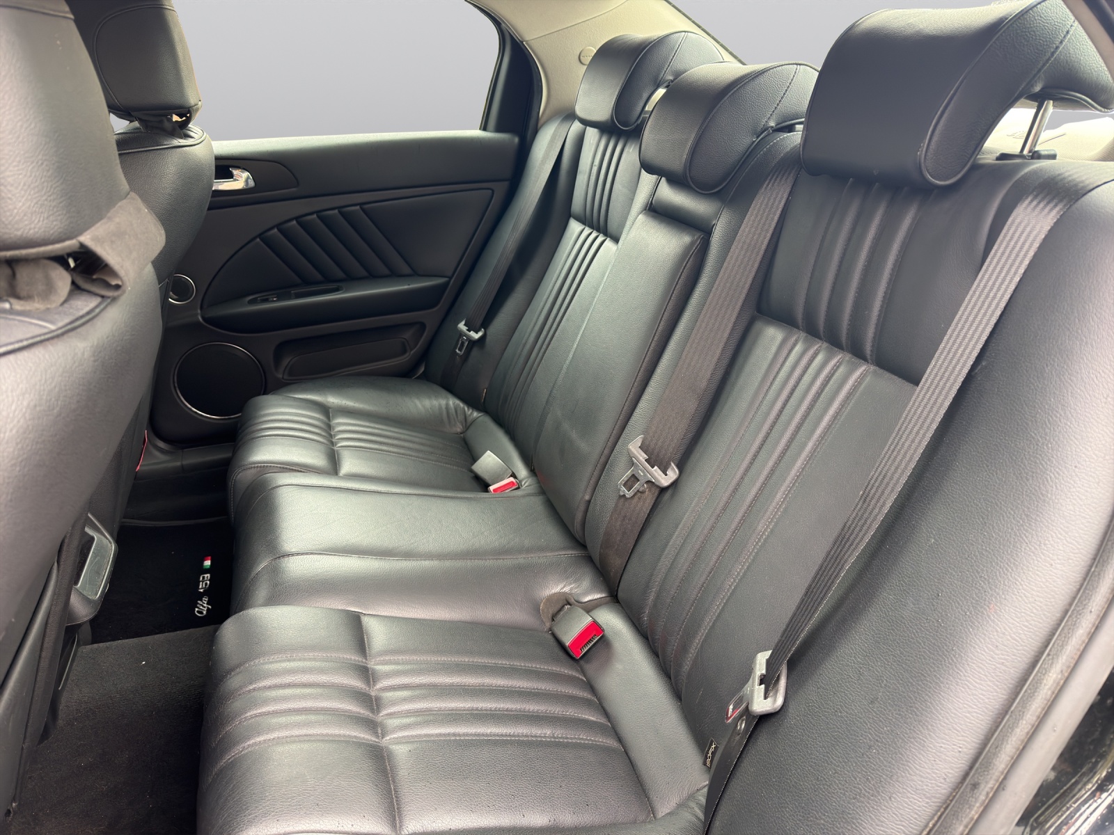 ALFA ROMEO 159 3.2 JTS Q4 Distinctive-image-8