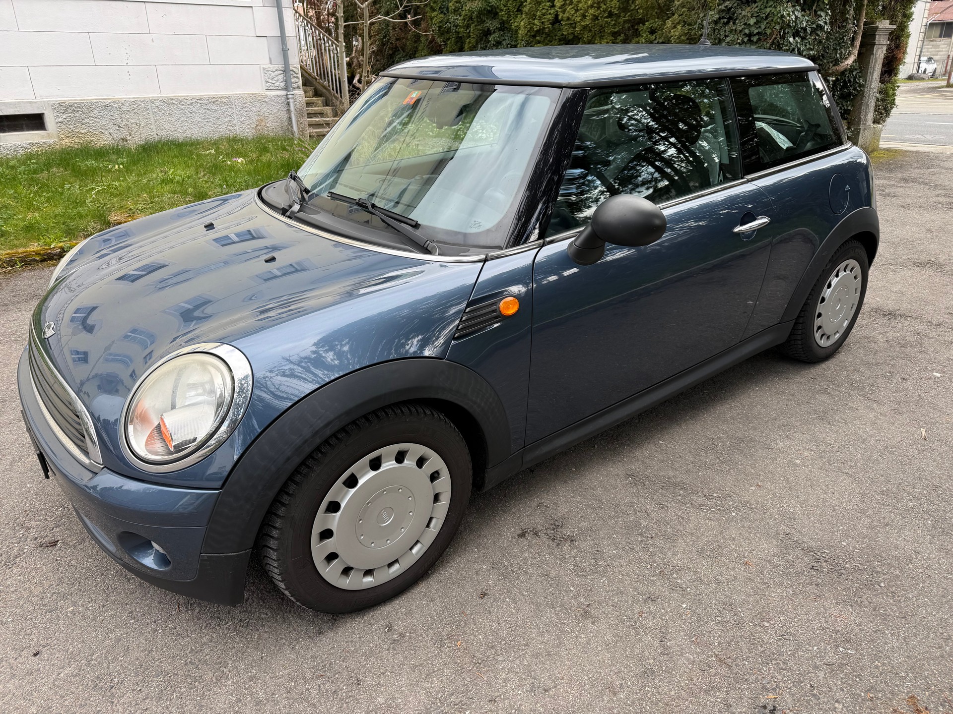 MINI One Steptronic-image-2