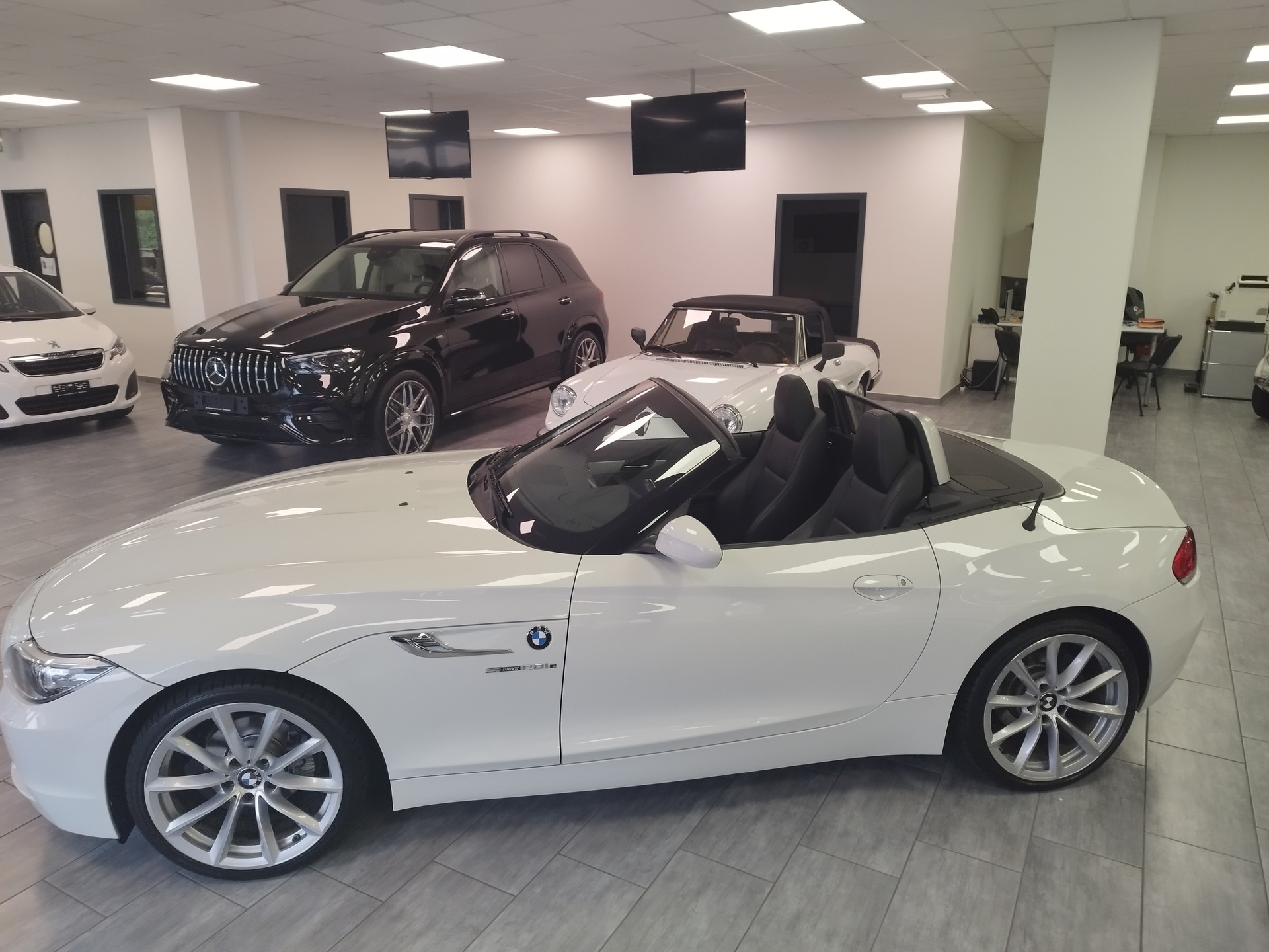 BMW Z4 sDrive20i Steptronic-image-6