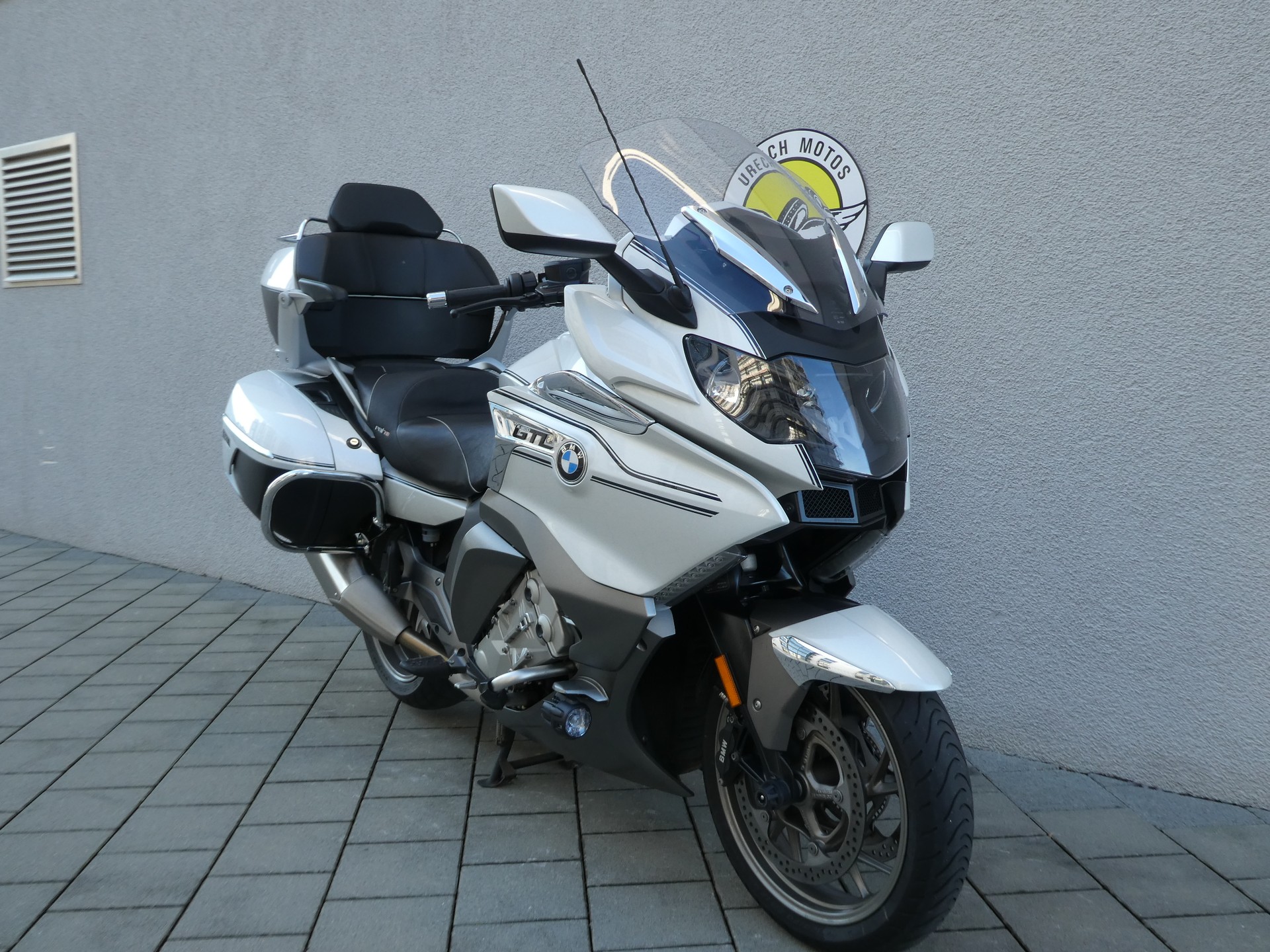 BMW K 1600 GTL-showroom-element-1