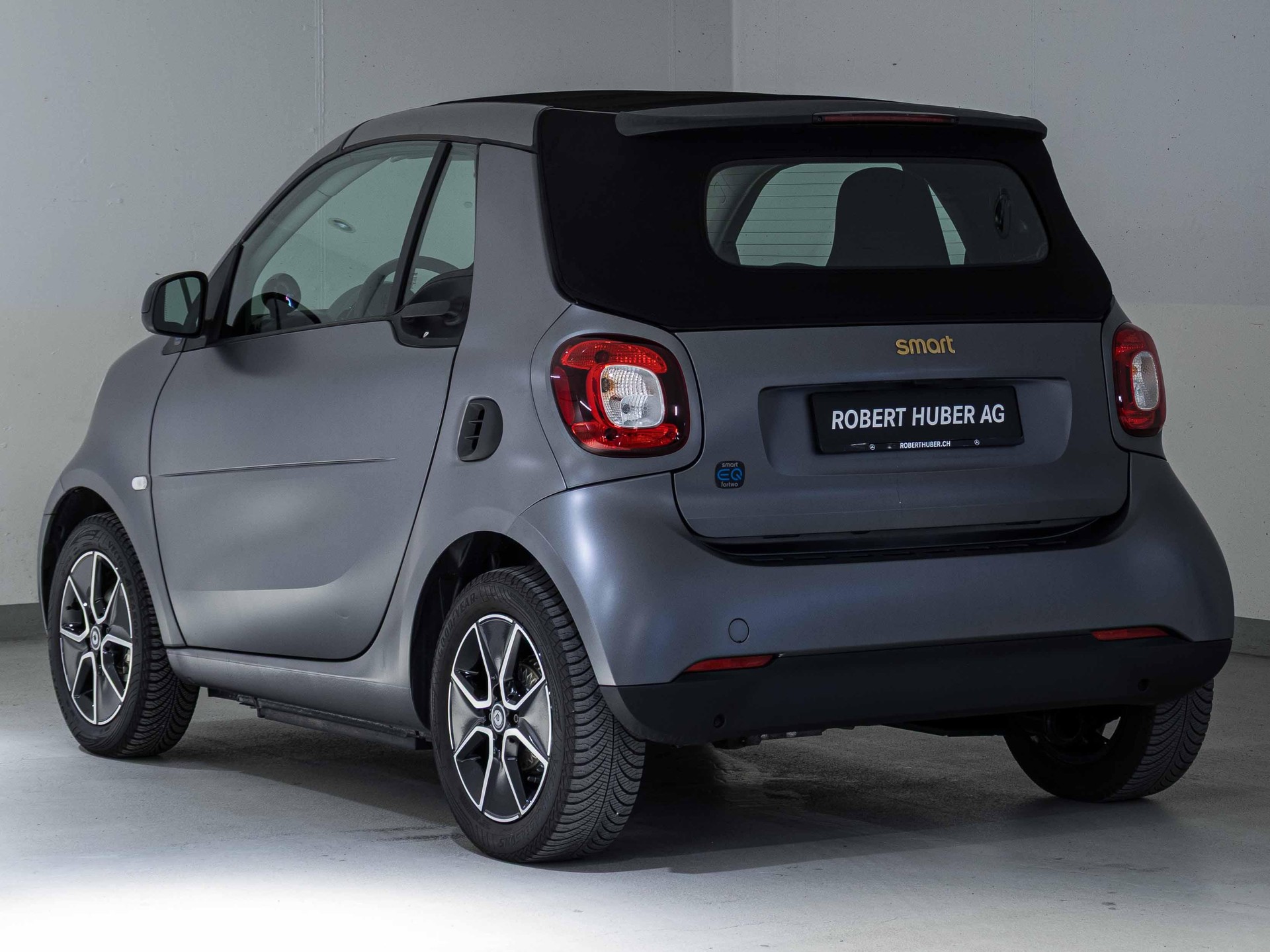 SMART Fortwo Cabrio EQ-image-3
