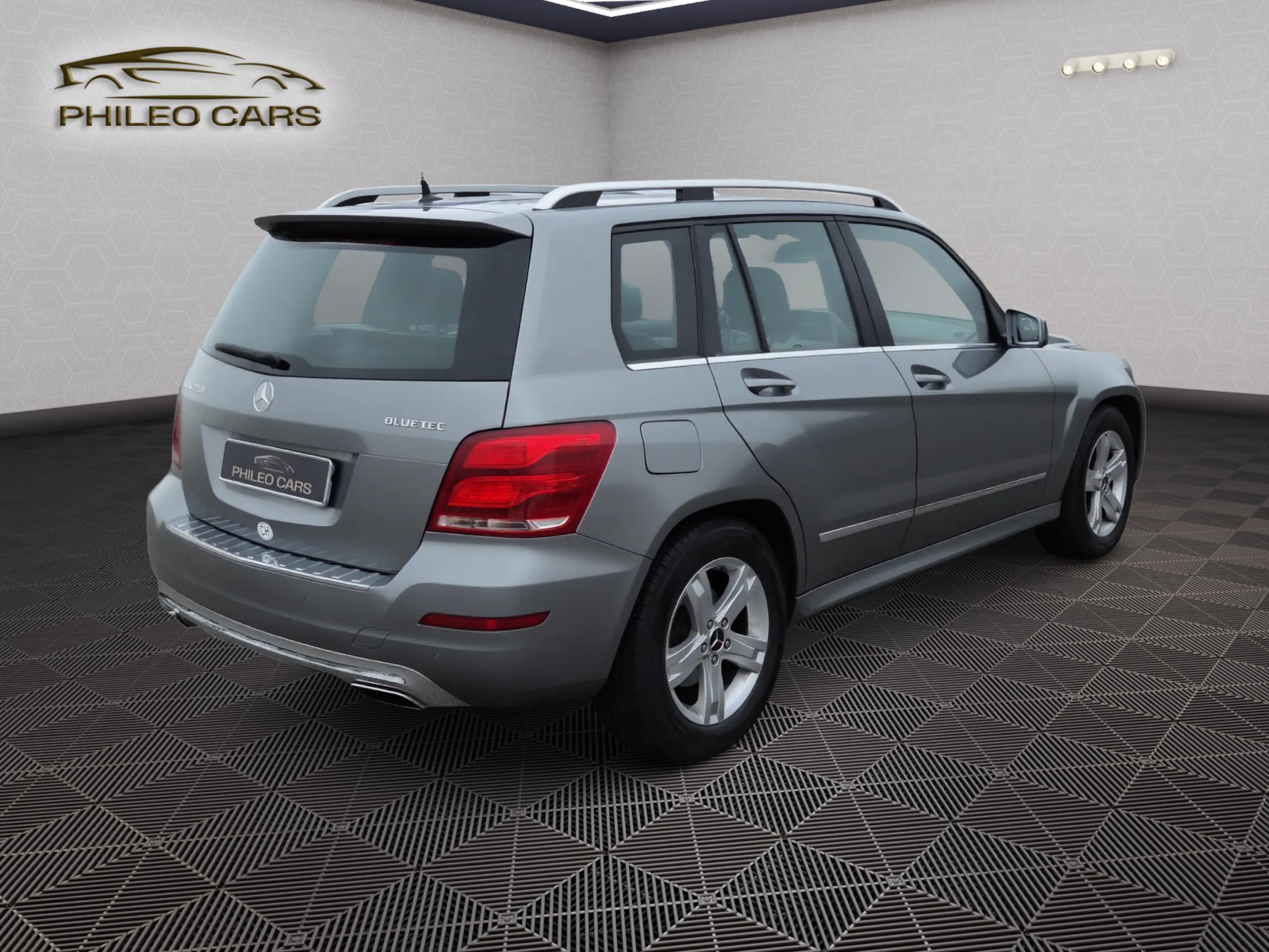 MERCEDES-BENZ GLK 220 BlueTEC 4Matic 7G-Tronic-image-5