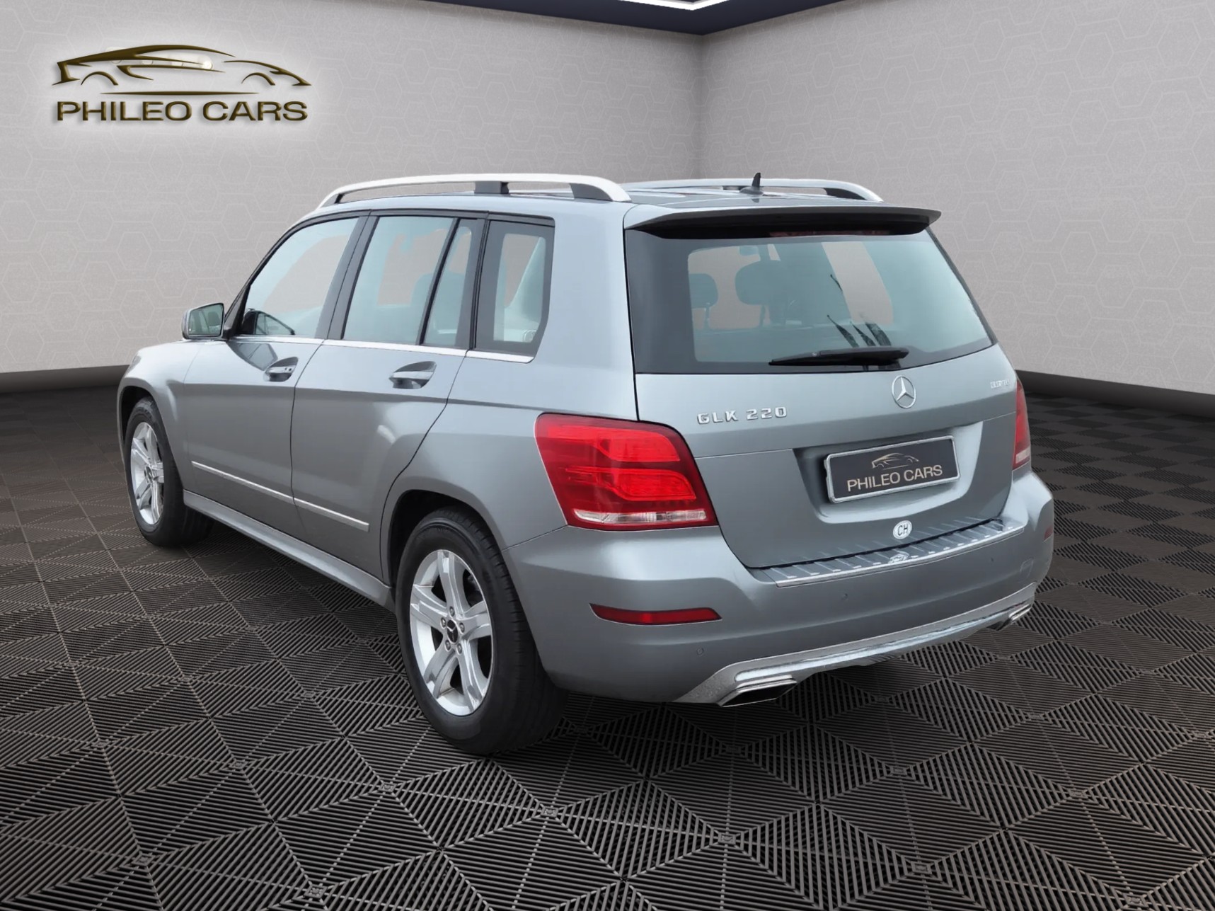 MERCEDES-BENZ GLK 220 BlueTEC 4Matic 7G-Tronic-image-7