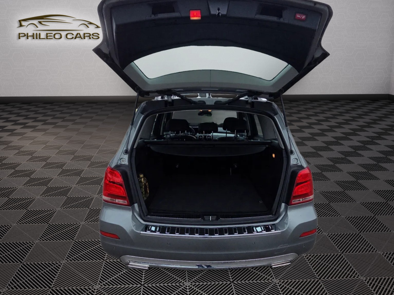 MERCEDES-BENZ GLK 220 BlueTEC 4Matic 7G-Tronic-image-12