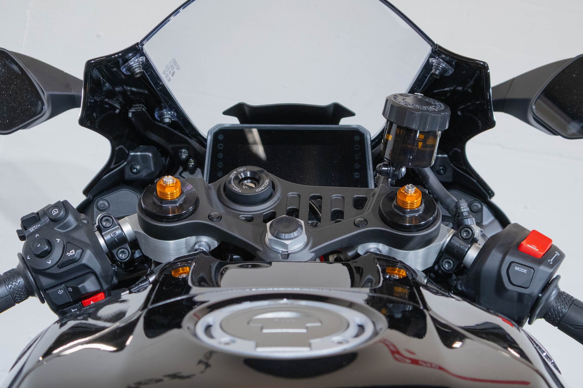 YAMAHA R7 35 kW-image-9