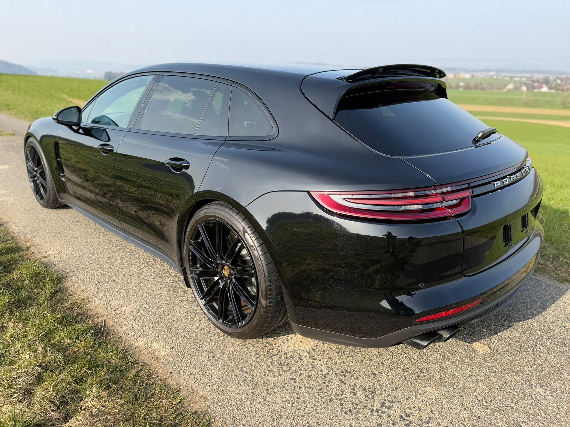 PORSCHE Panamera 4S Sport Turismo PDK-image-5