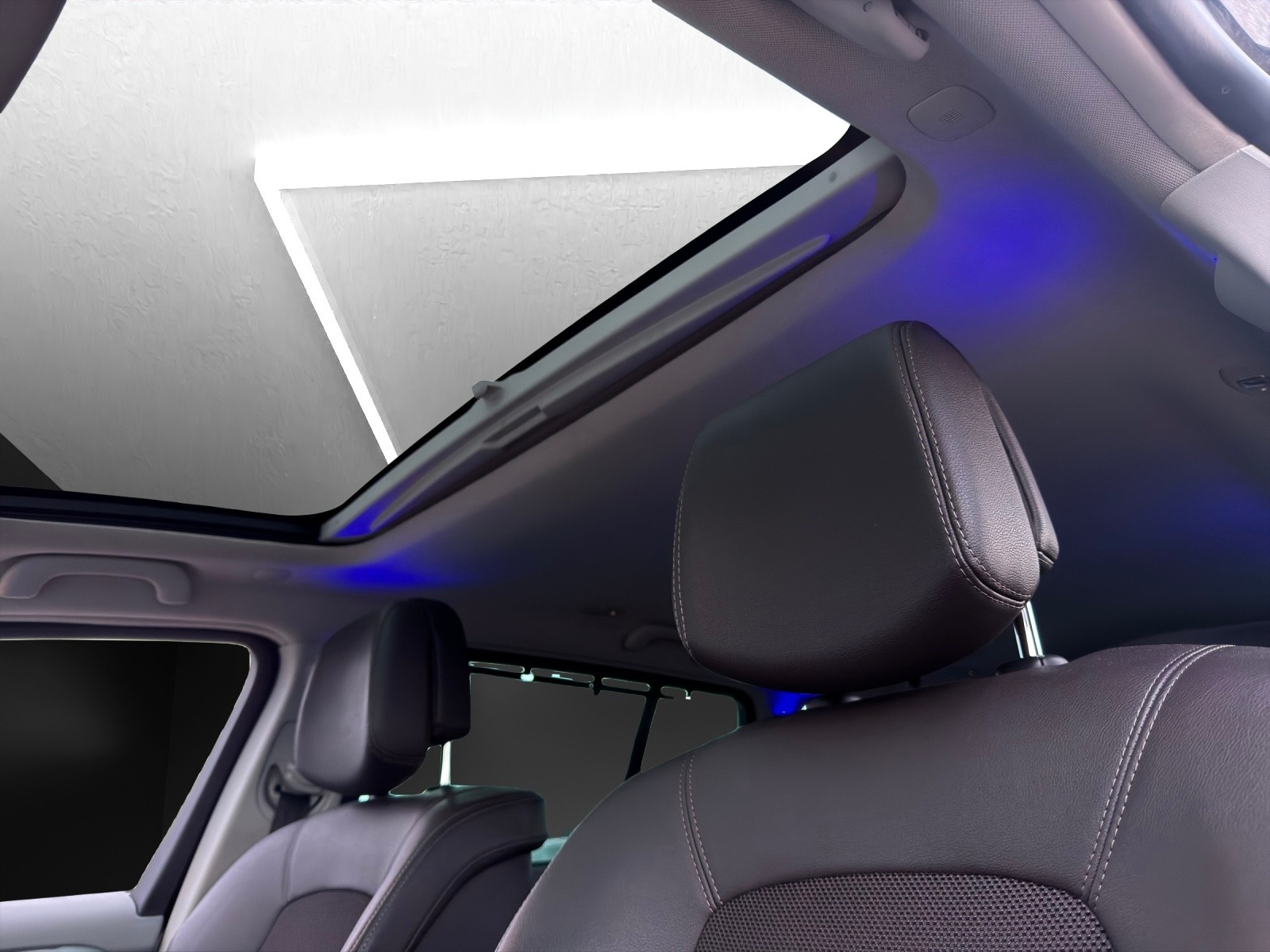 RENAULT Espace 1.6 dCi Intens EDC * 7-Plätzer *-image-14
