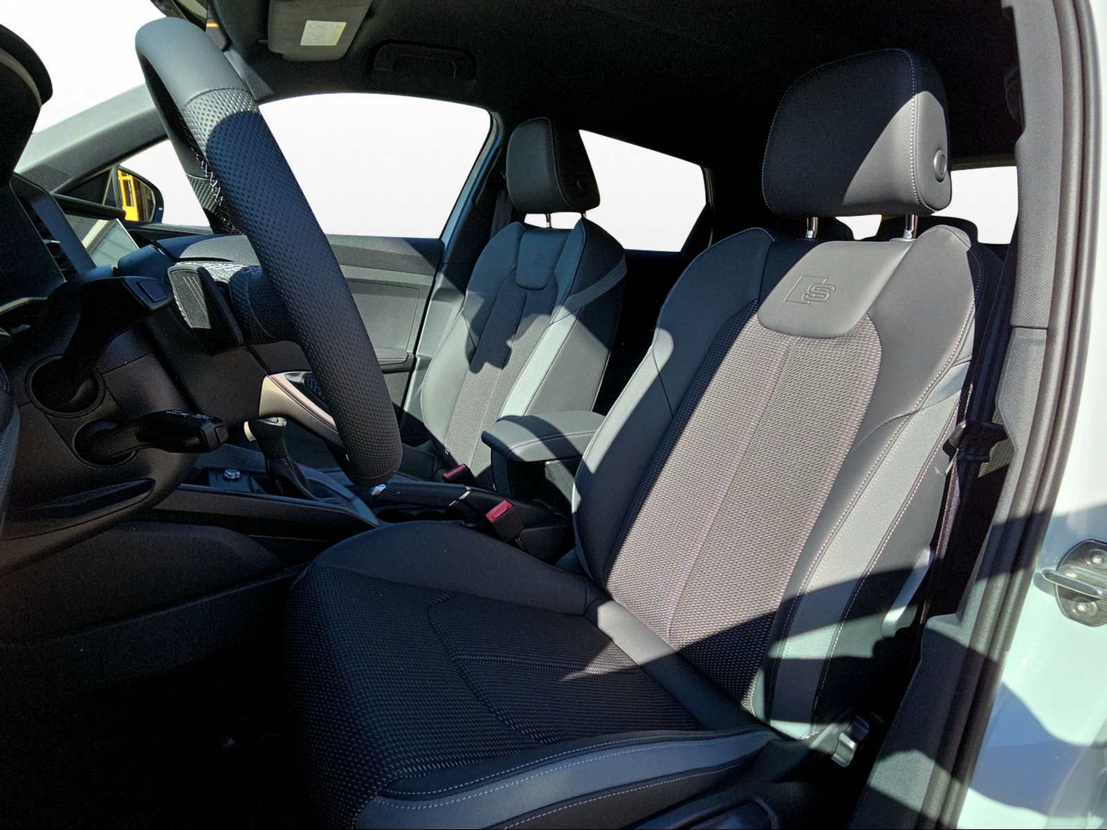 AUDI A1 Sportback 35 TFSI S Line S-tronic-image-7