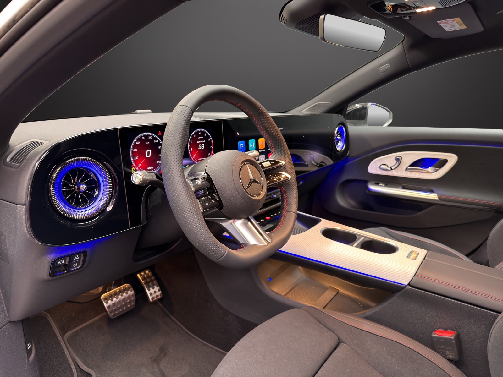 MERCEDES-BENZ CLA 200 (NEW)-image-6