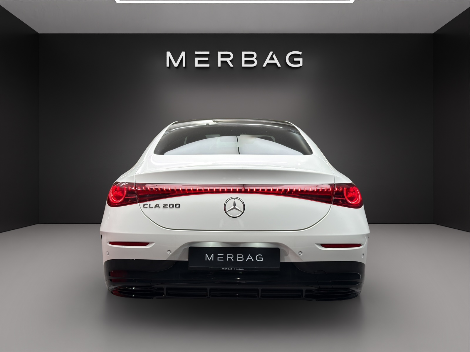 MERCEDES-BENZ CLA 200 (NEW)-image-4