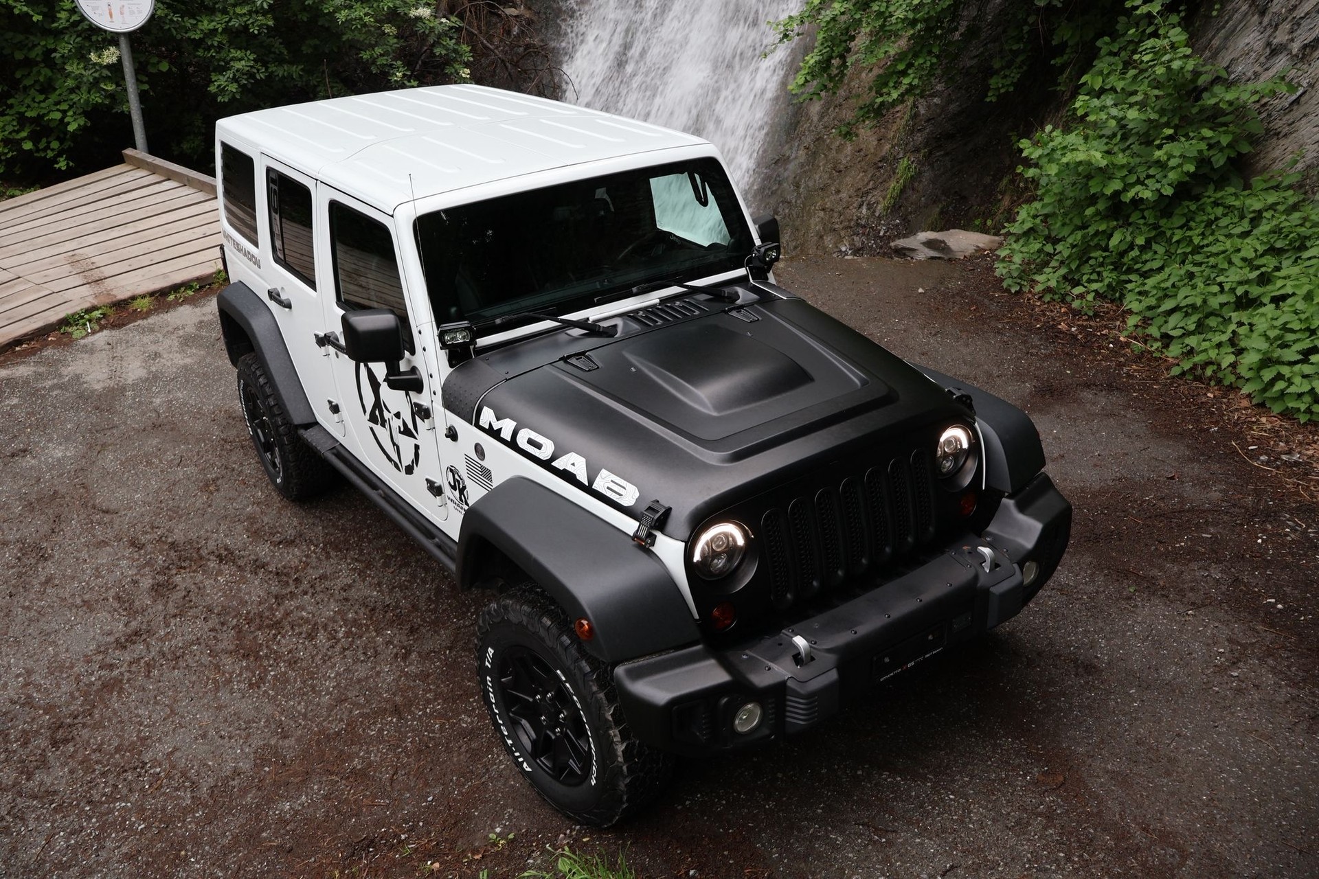 JEEP Wrangler 3.6 Unlimited Moab Automatic-image-4