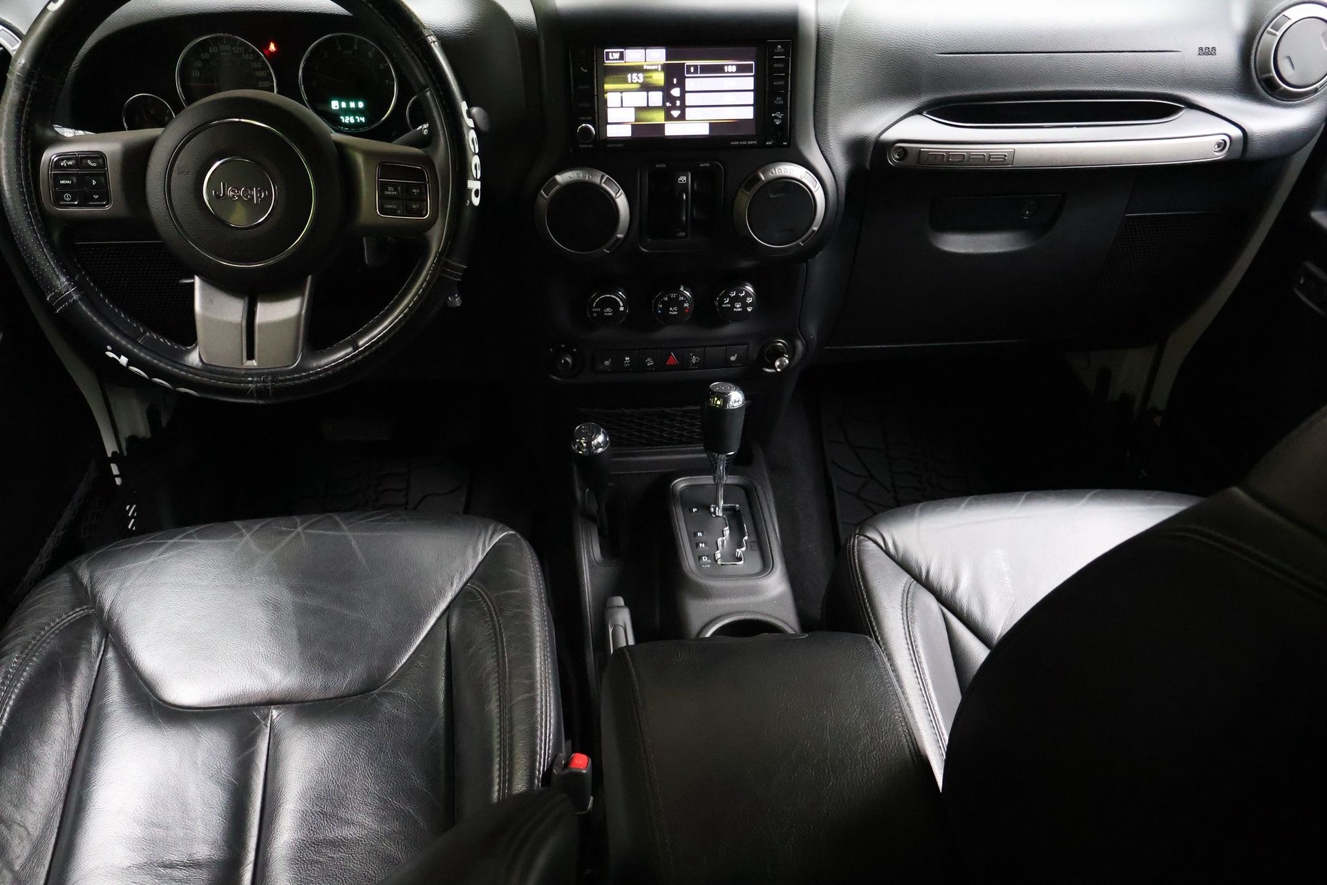 JEEP Wrangler 3.6 Unlimited Moab Automatic-image-13