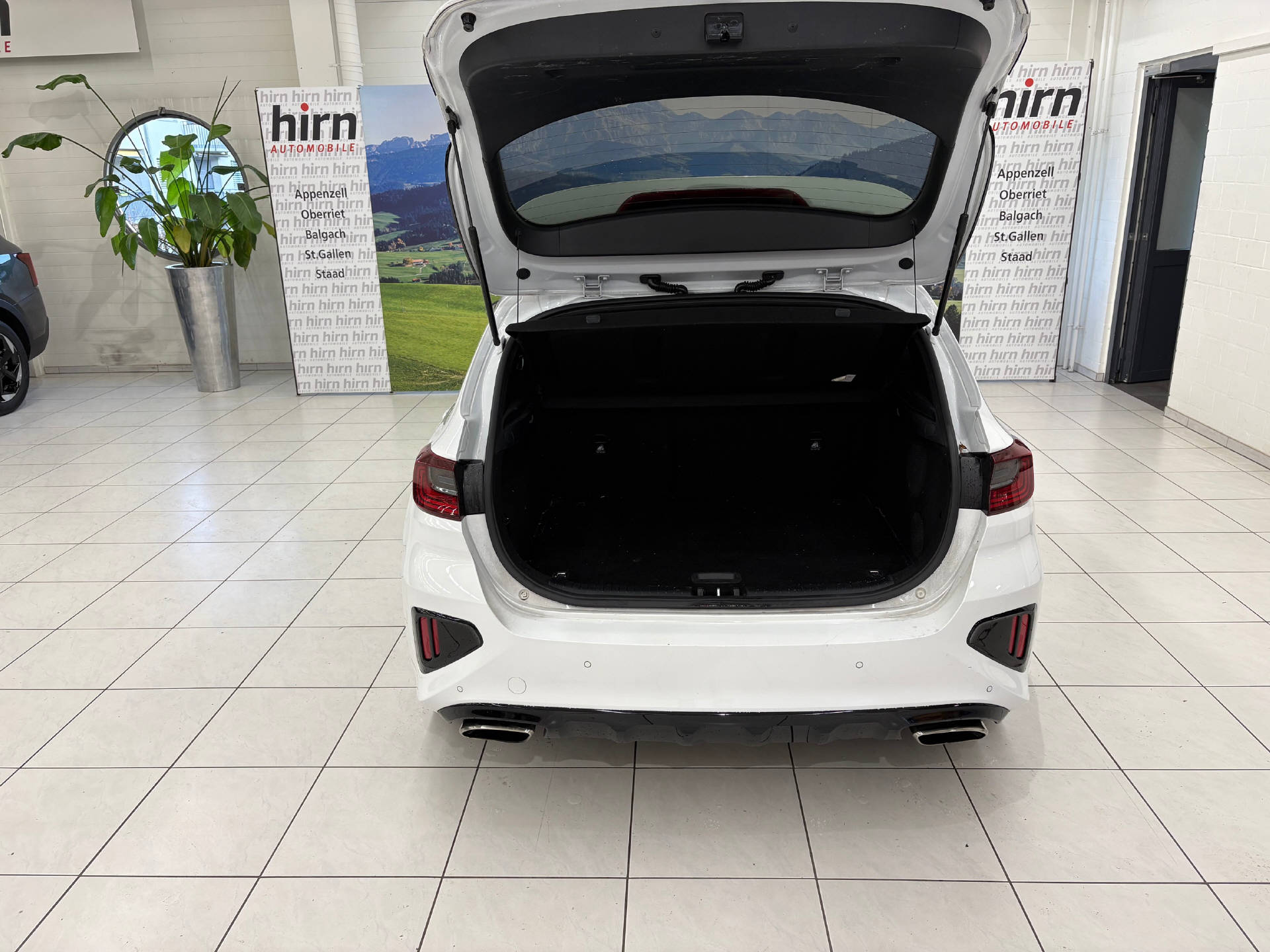 KIA Ceed 1.6 T-GDi GT-image-7