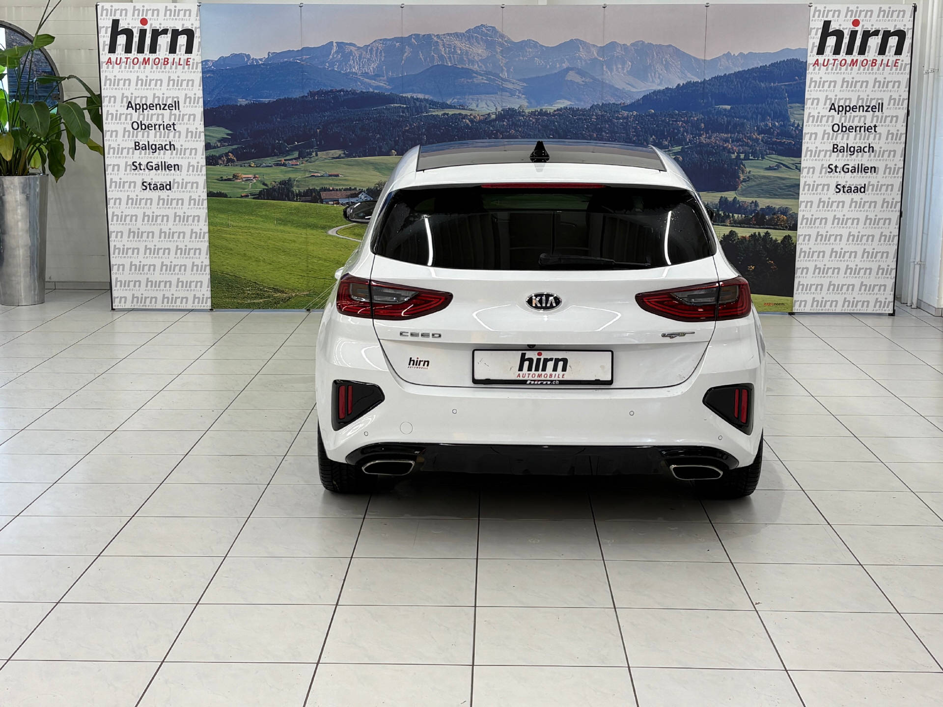 KIA Ceed 1.6 T-GDi GT-image-3