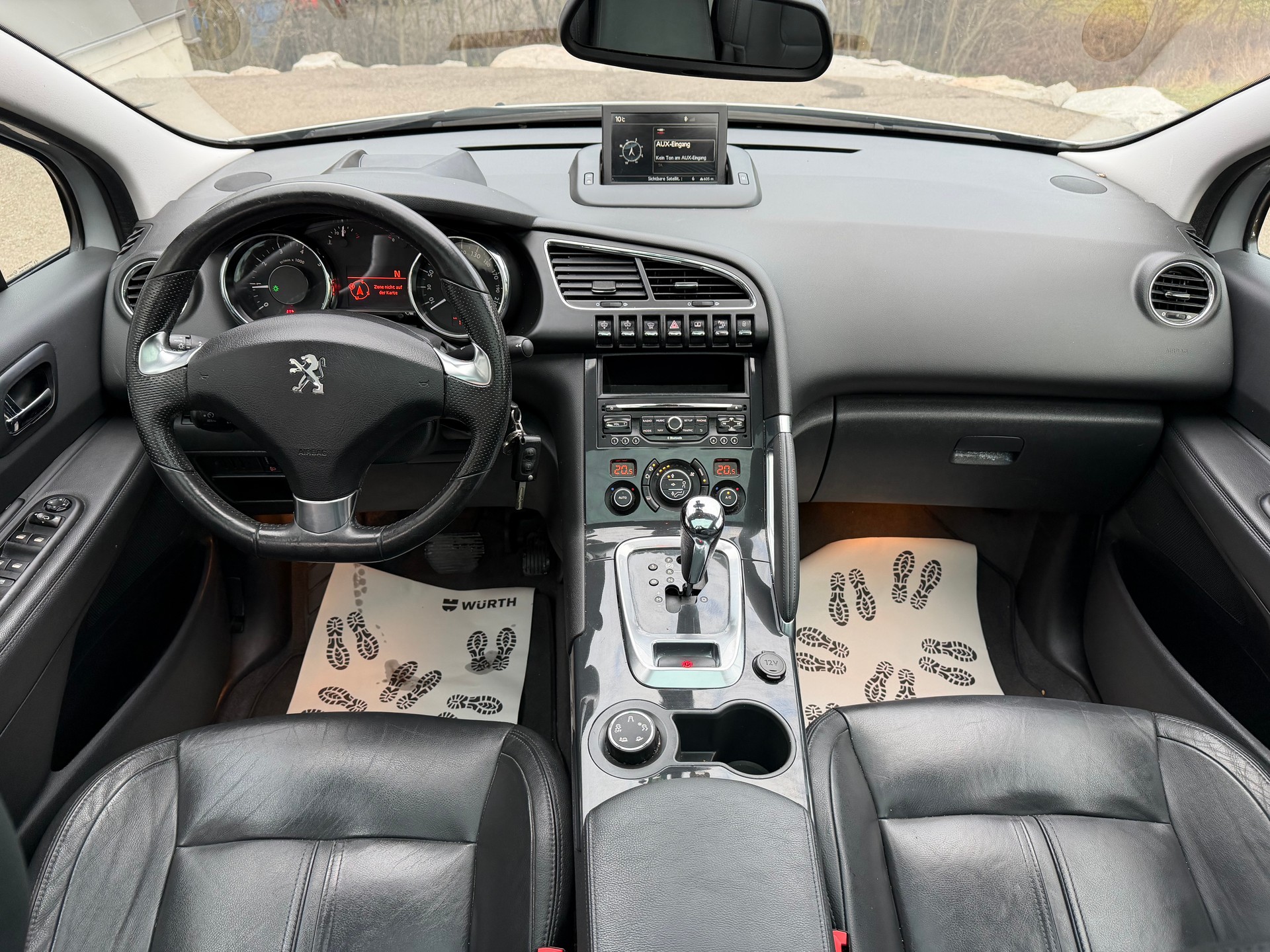 PEUGEOT 3008 1.6 16V T Platinum Tiptronic-image-6