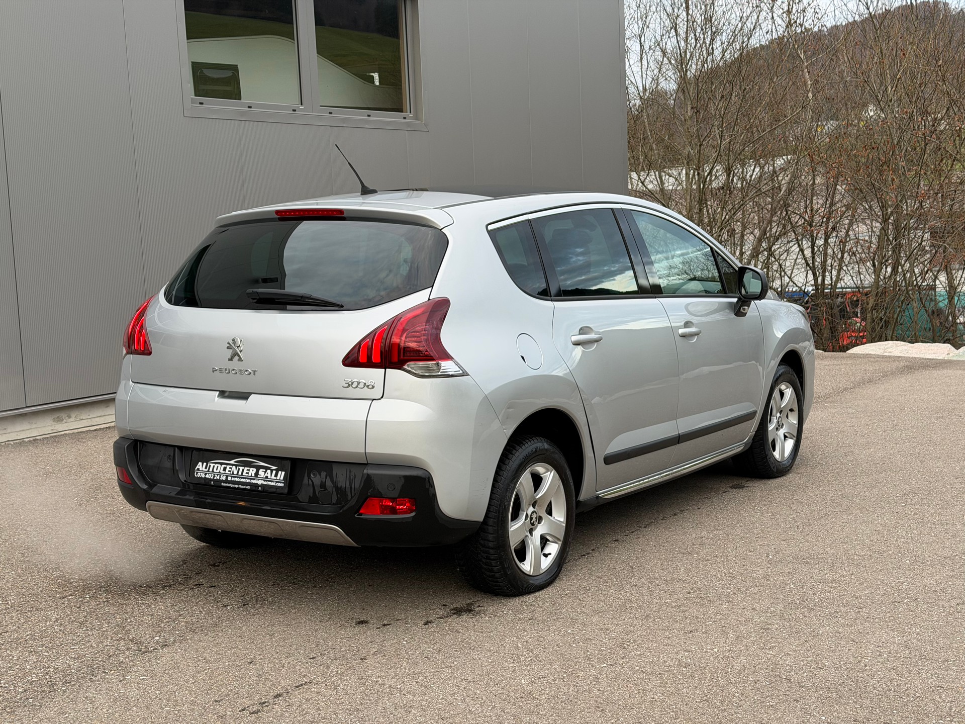 PEUGEOT 3008 1.6 16V T Platinum Tiptronic-image-4