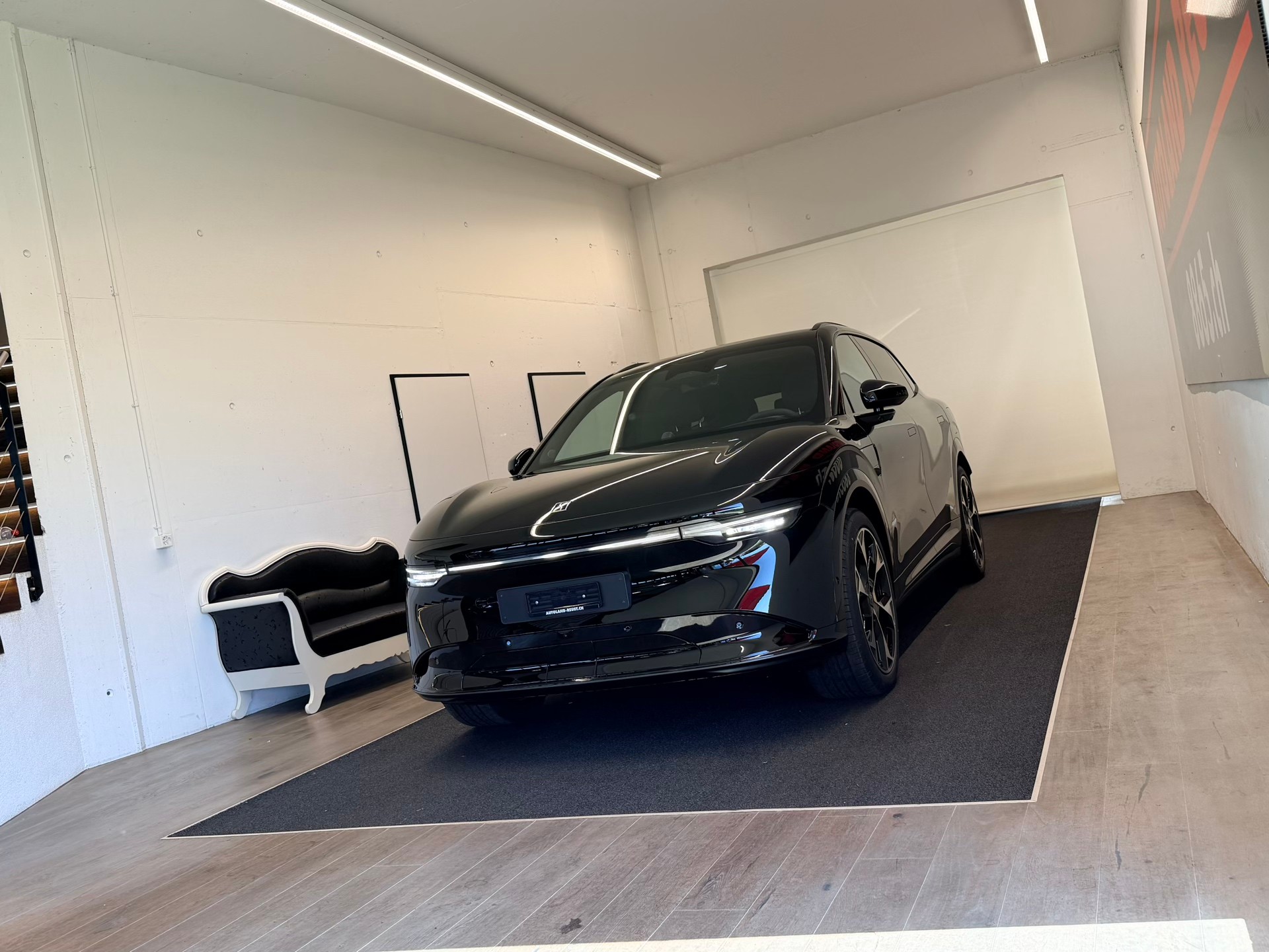 ZEEKR 7X 100kWh Privilege AWD-showroom-element-1