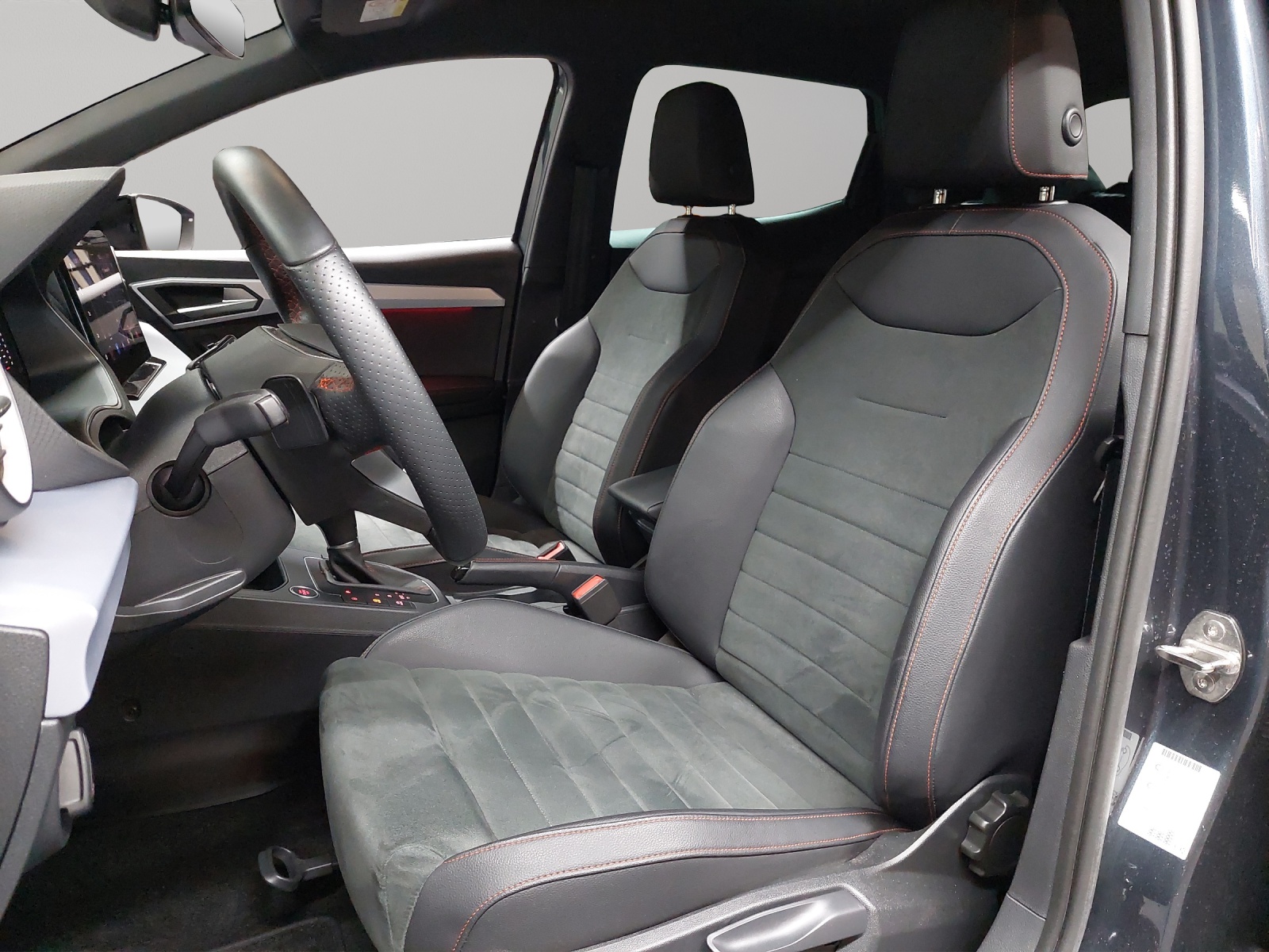 SEAT Ibiza 1.0 EcoTSI FR DSG-image-5