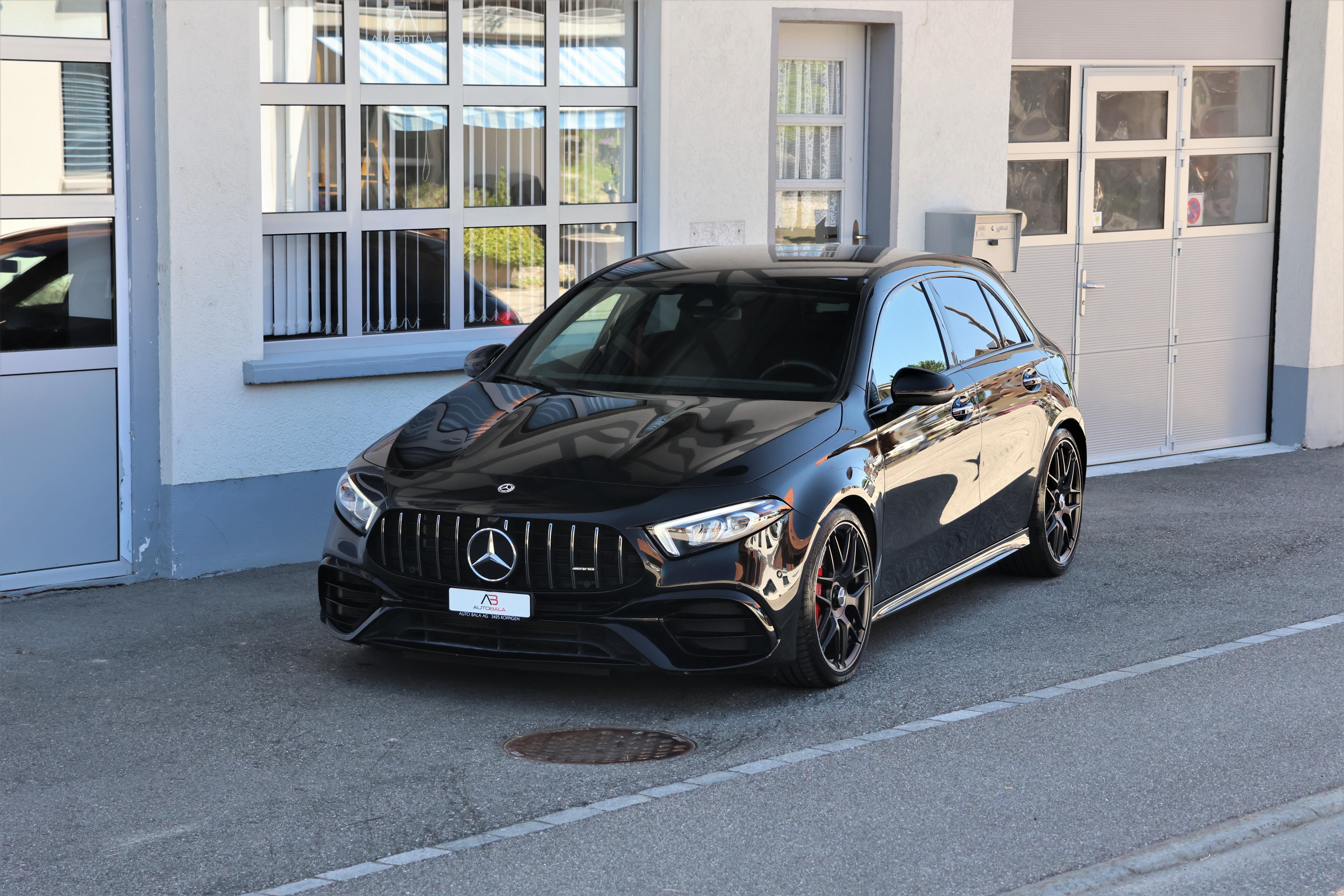 Car photo