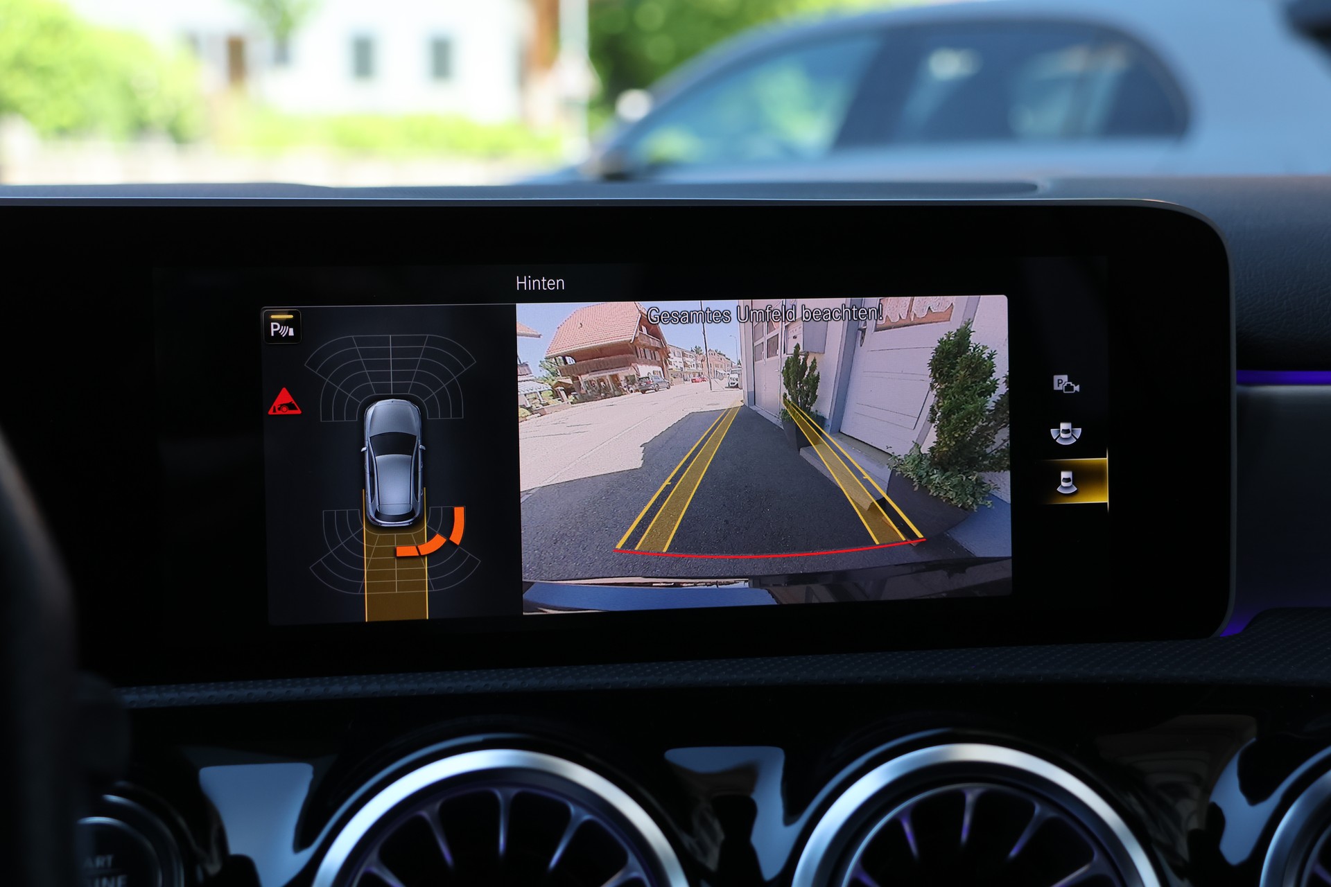 MERCEDES-BENZ A 45 S AMG 4Matic+ Speedshift (CH)-image-22