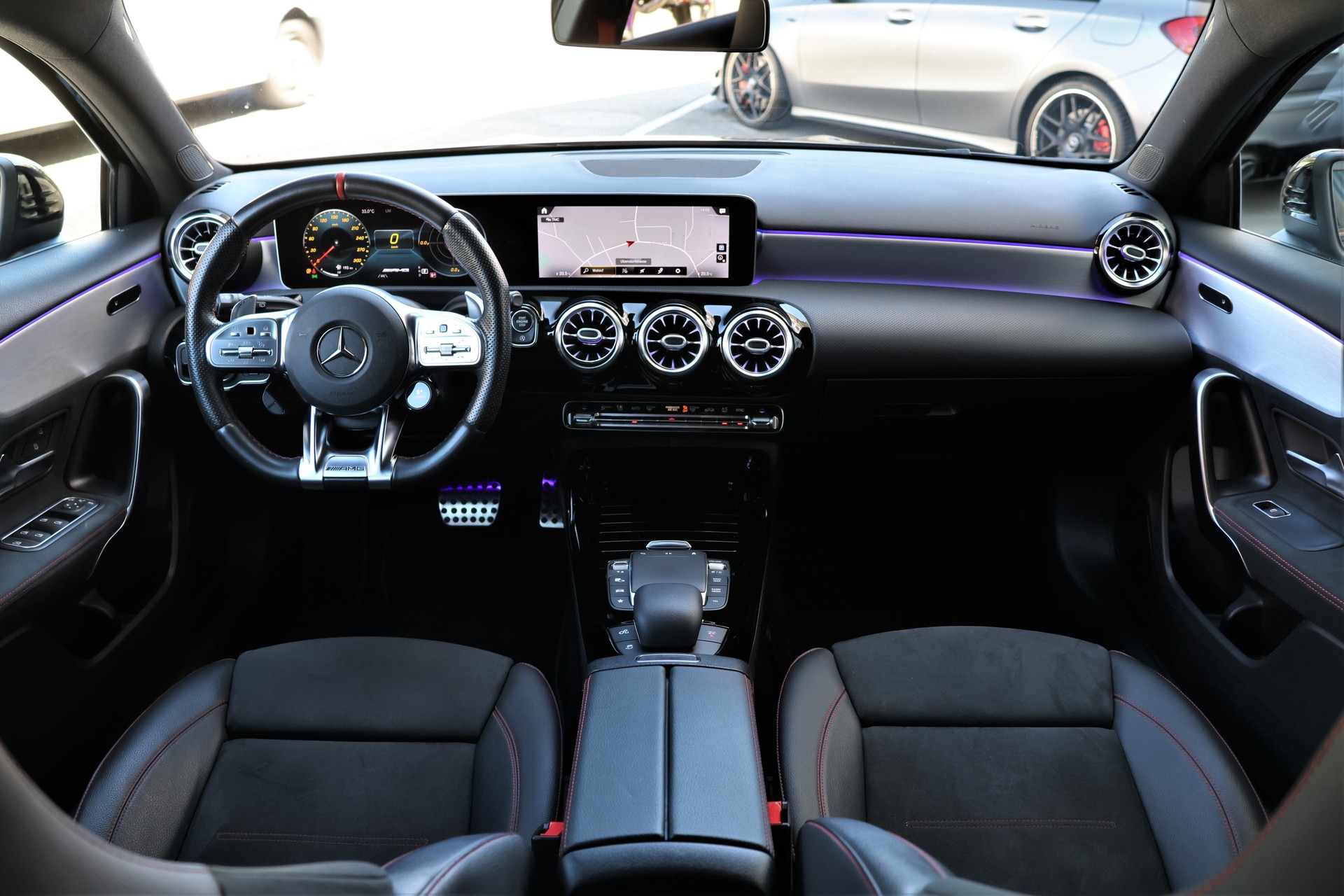 MERCEDES-BENZ A 45 S AMG 4Matic+ Speedshift (CH)-image-15