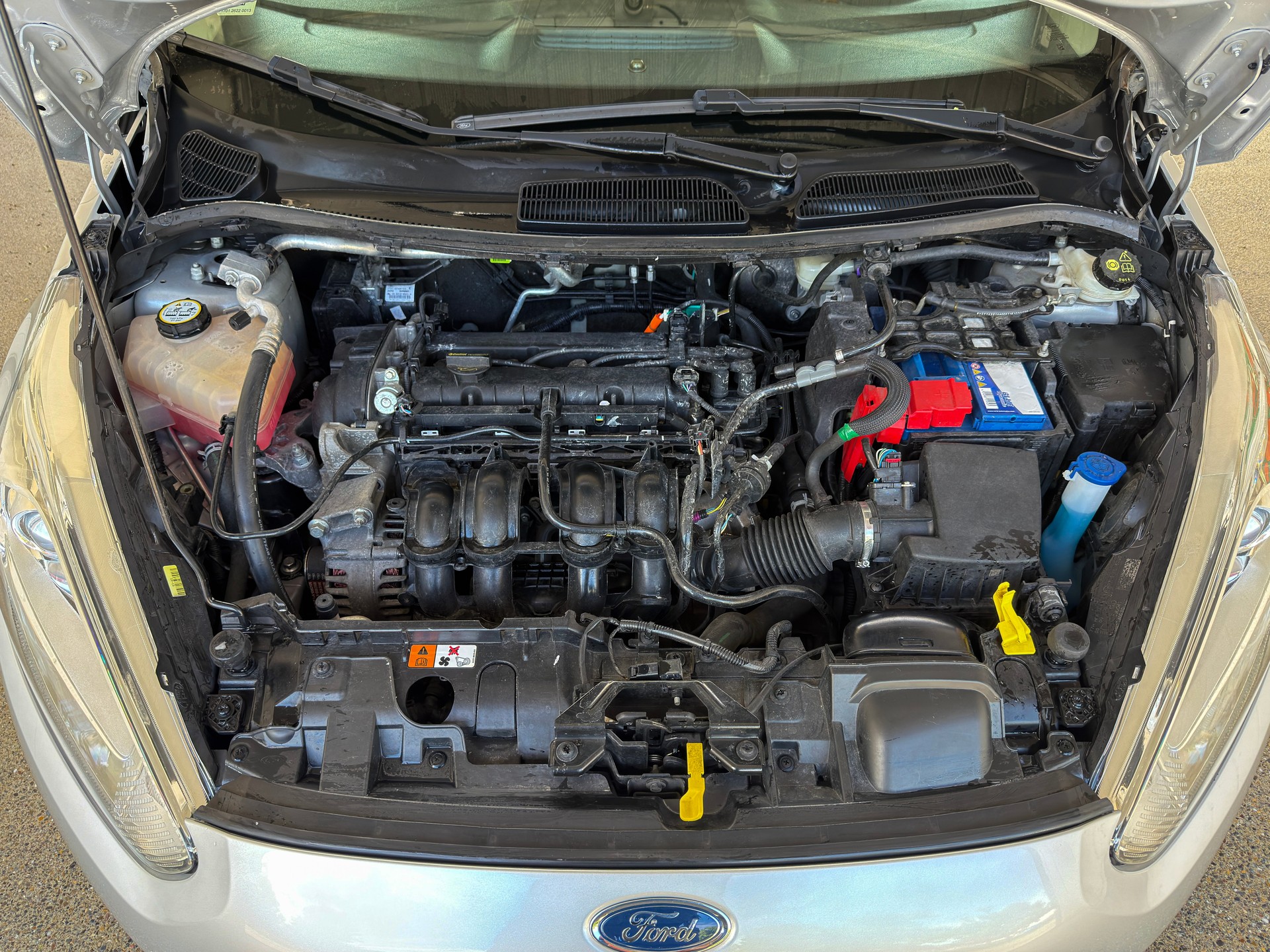 FORD 1.6 Ti-VCT Titanium-image-7