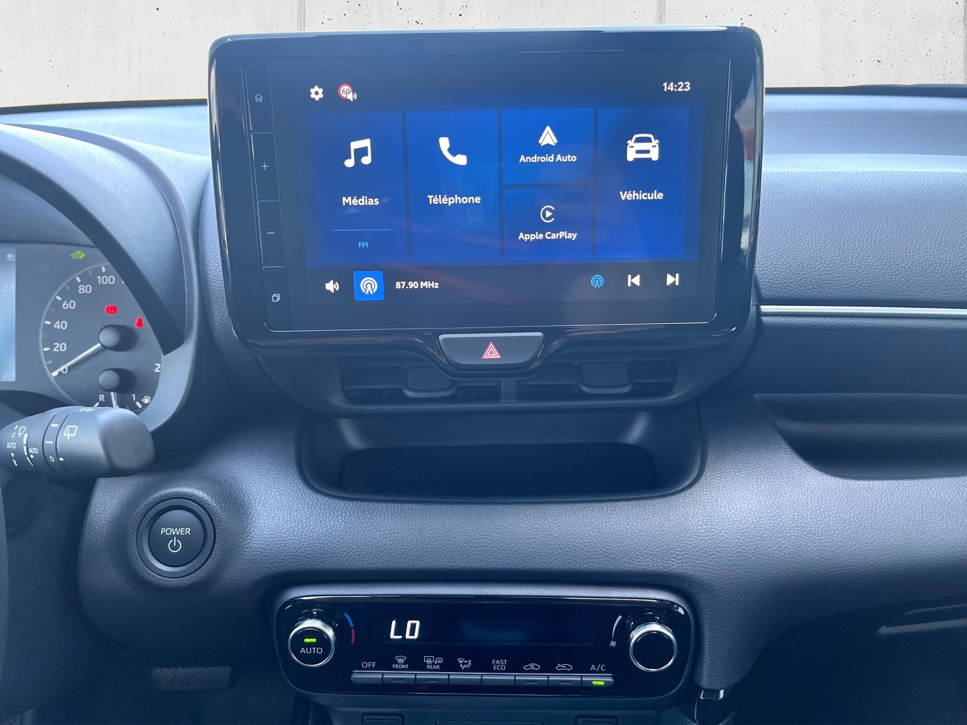 MAZDA 2 1.5 Hybrid Exclusive-Line-image-14