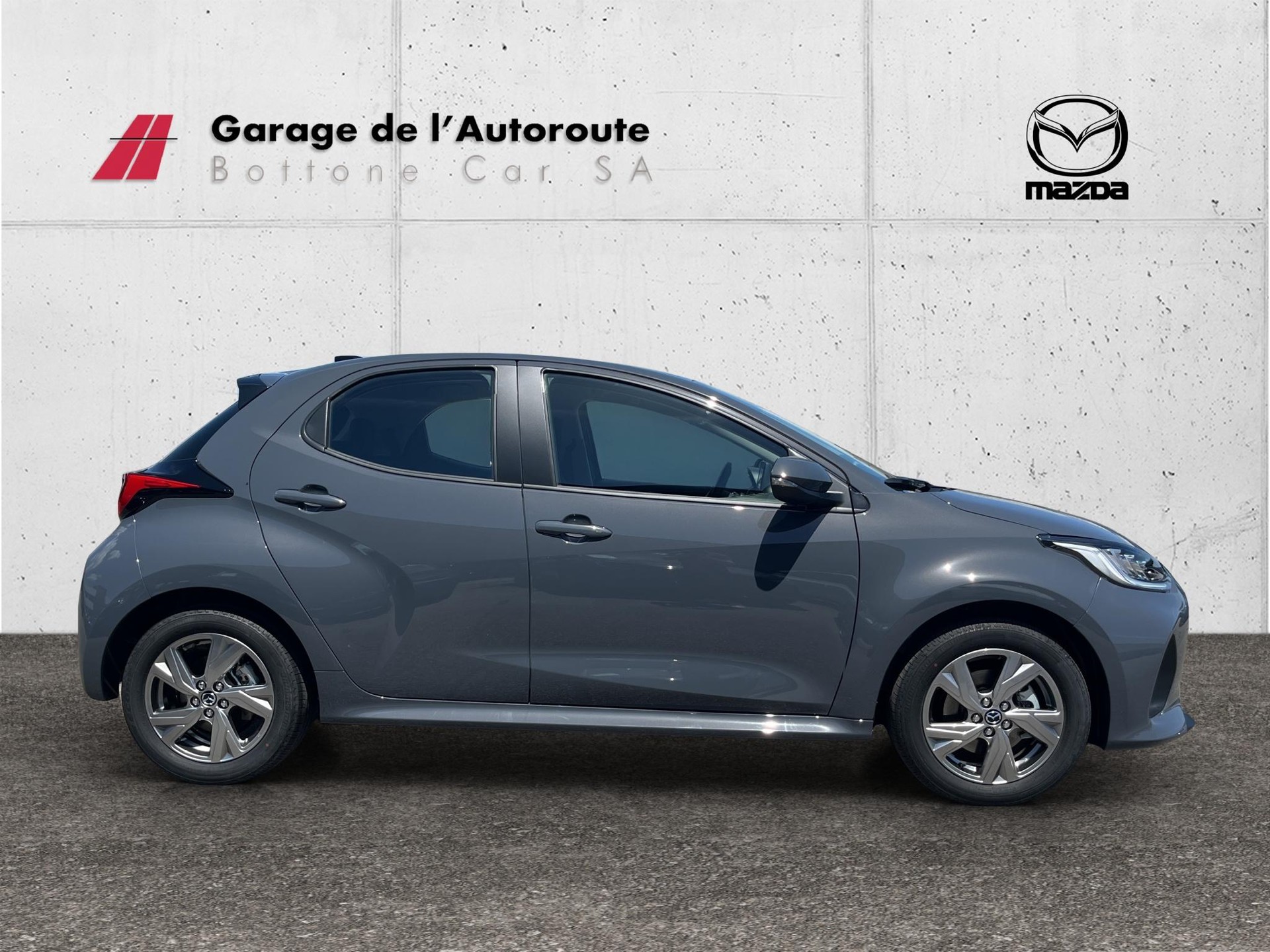 MAZDA 2 1.5 Hybrid Exclusive-Line-image-5