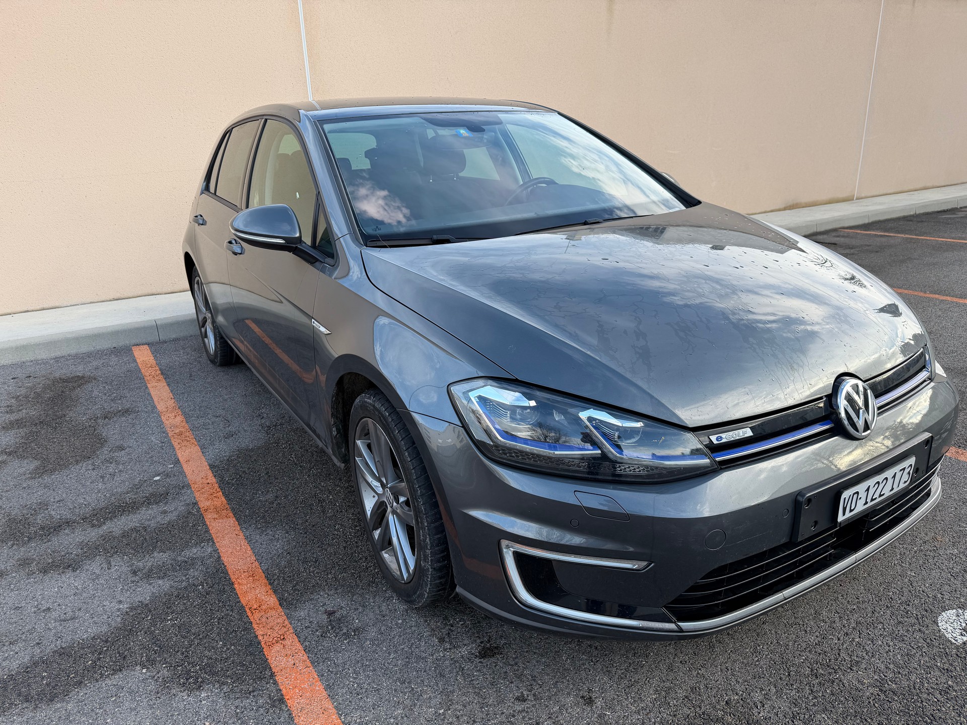 VW e-image-5