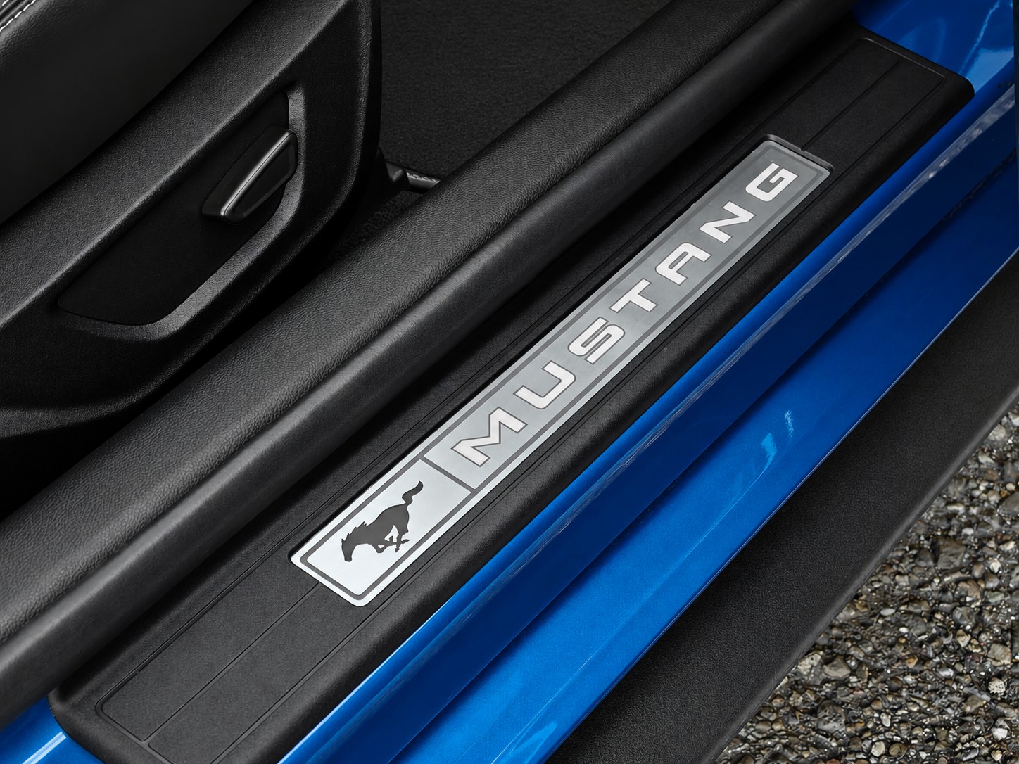 FORD Mustang Coupé 5.0 V8 GT-image-17