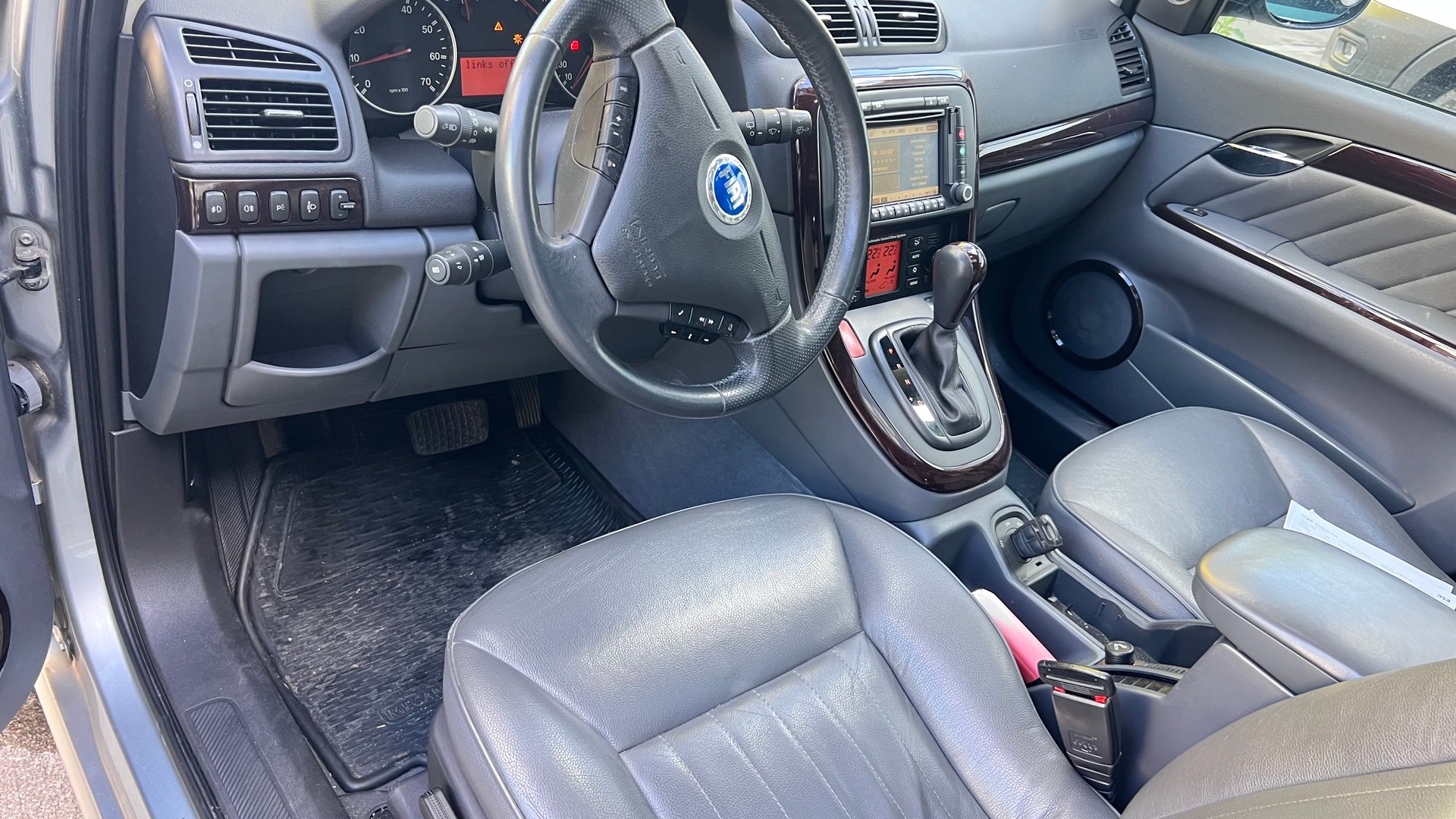 FIAT CROMA-image-5