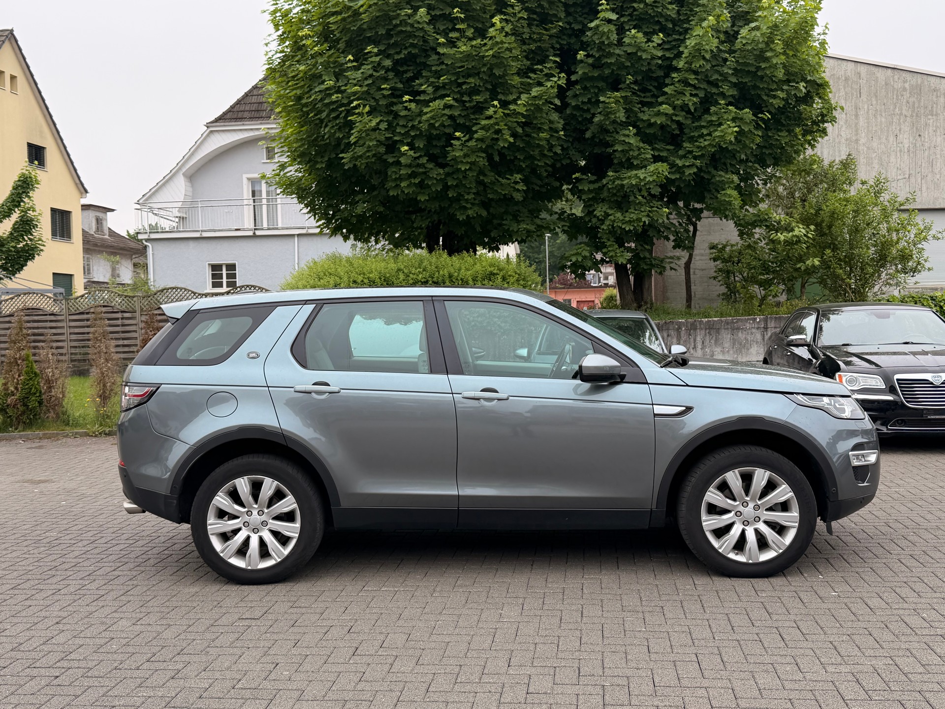 LAND ROVER Discovery Sport 2.0 Si4 HSE Luxury AT9-image-4