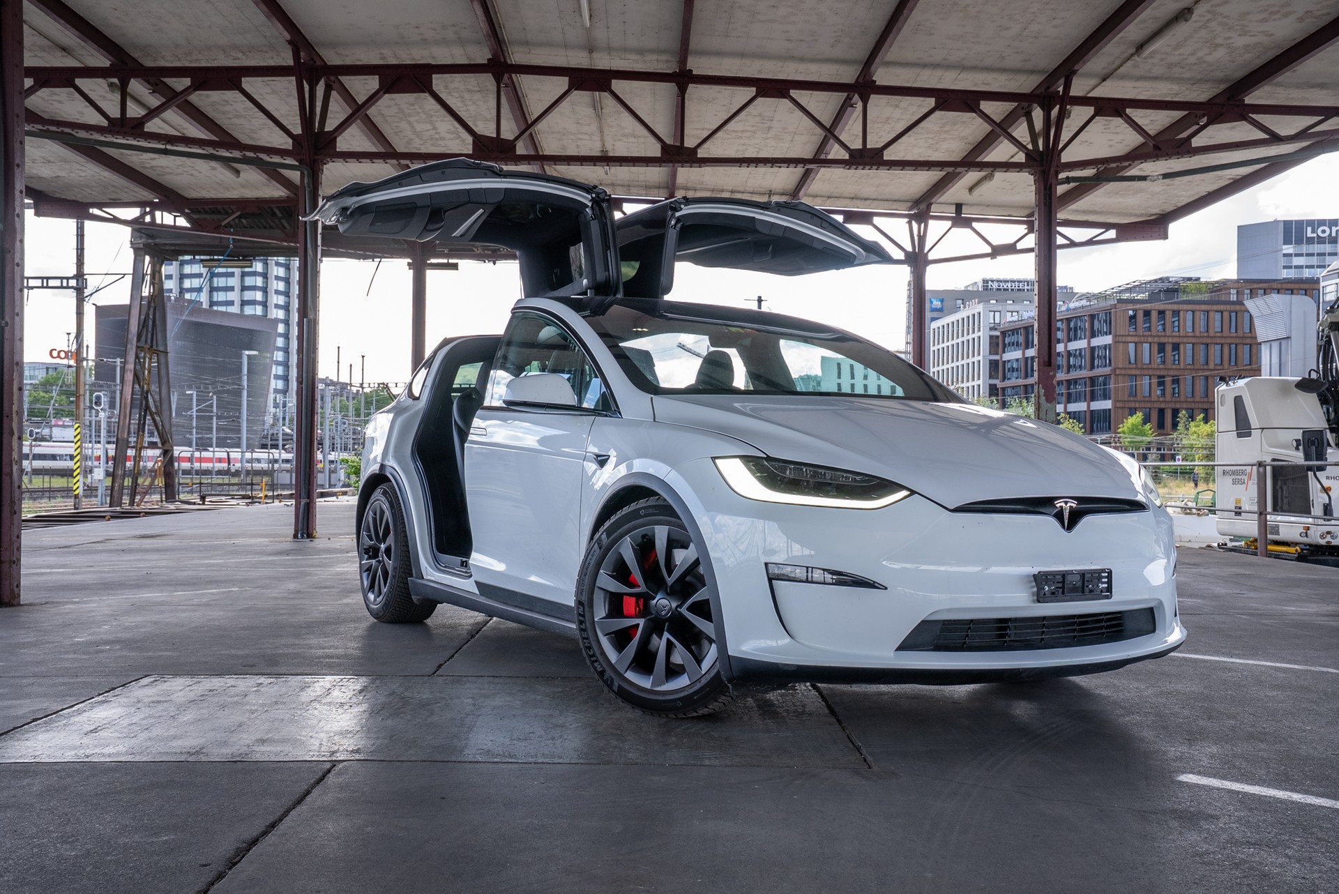 TESLA Model X 100kWh Plaid, werk.lab.ch-image-2