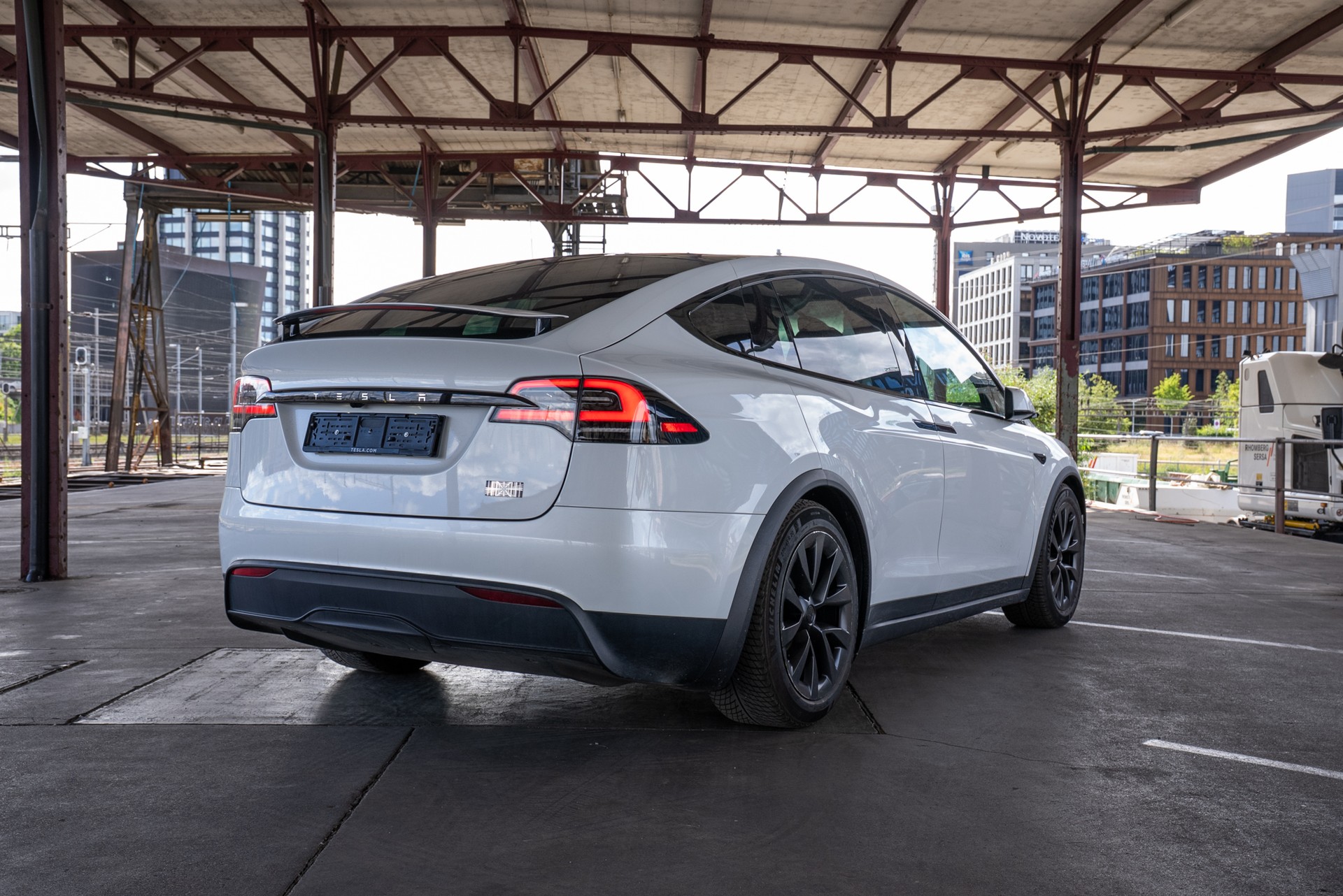 TESLA Model X 100kWh Plaid, werk.lab.ch-image-6